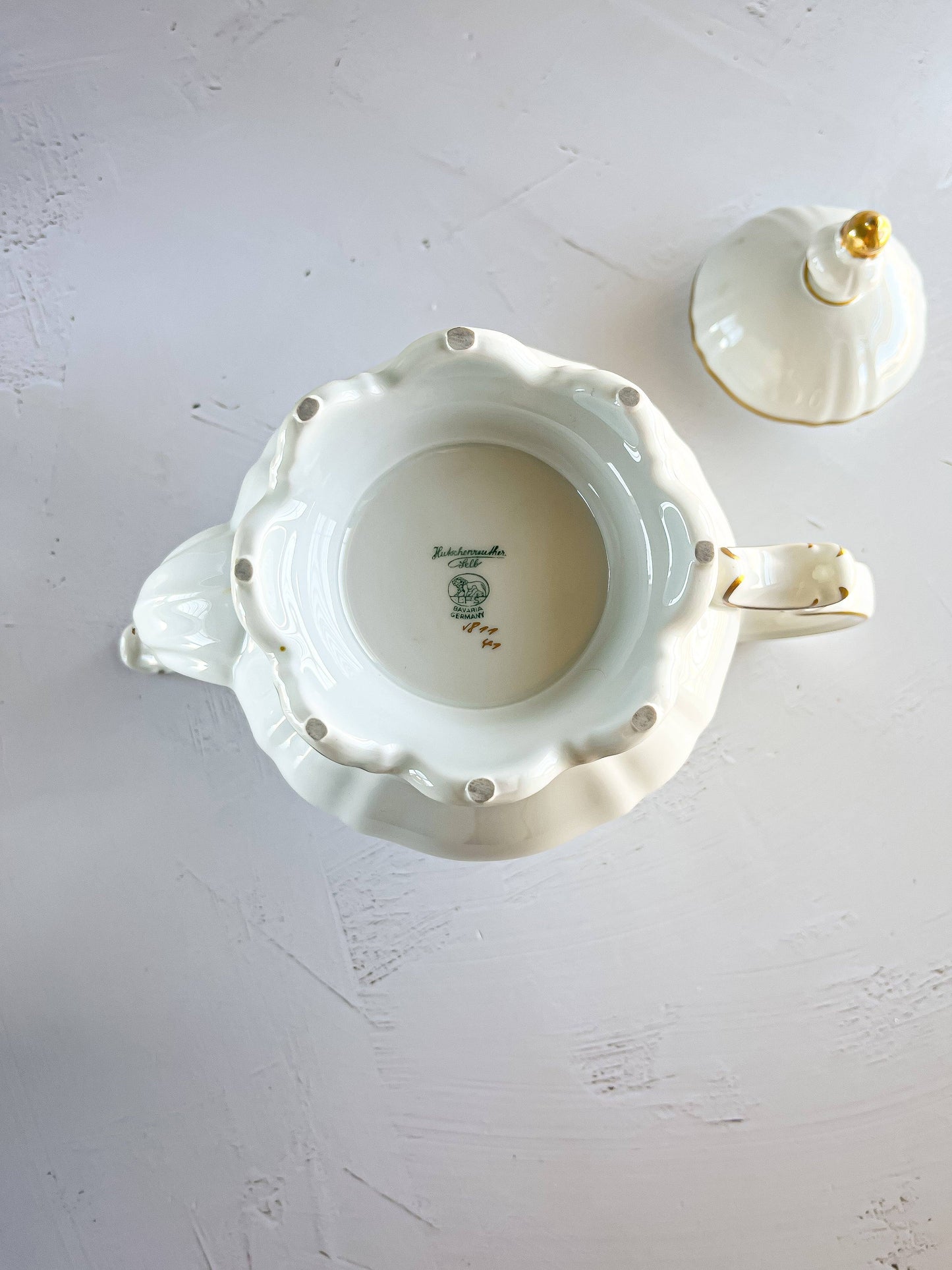 Hutschenreuther Teapot with Gold Trim - 'Brighton' Collection - SOSC Home