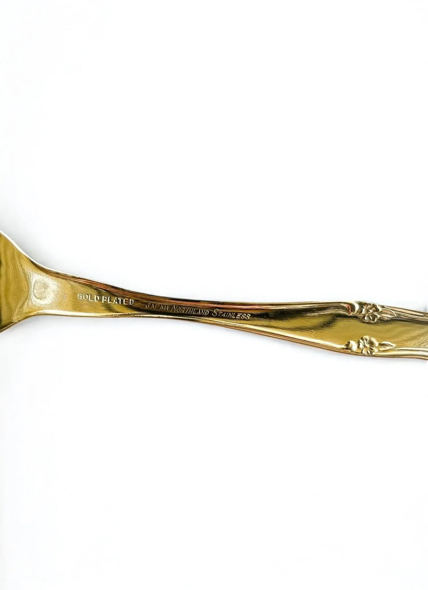 Oneida Gold-Plated Dinner Cutlery Set – 6 Forks & 6 Knives | ‘Golden Malmaison’ Pattern - SOSC Home