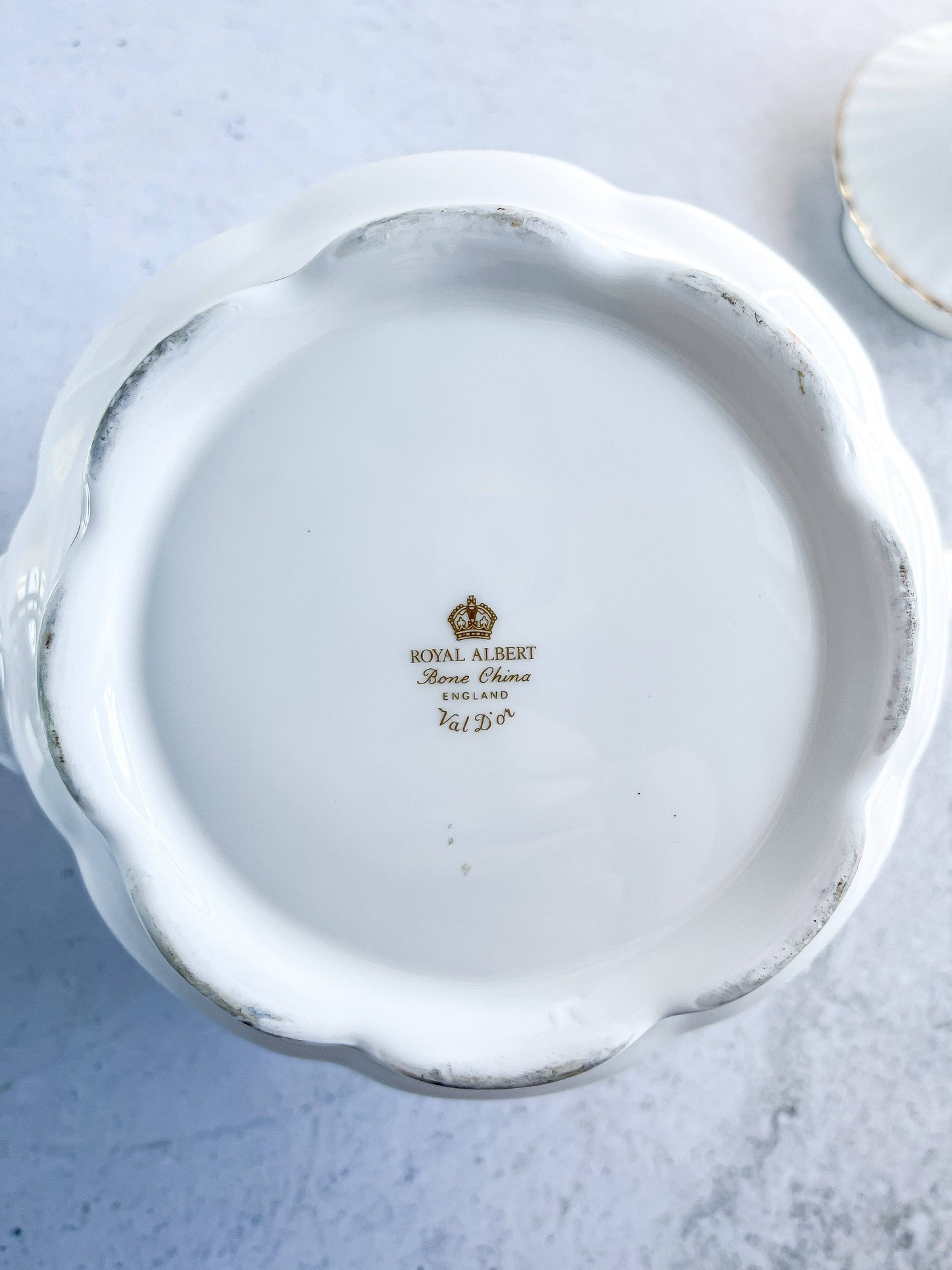 Royal Albert Teapot | 'Val D'or' Collection - SOSC Home