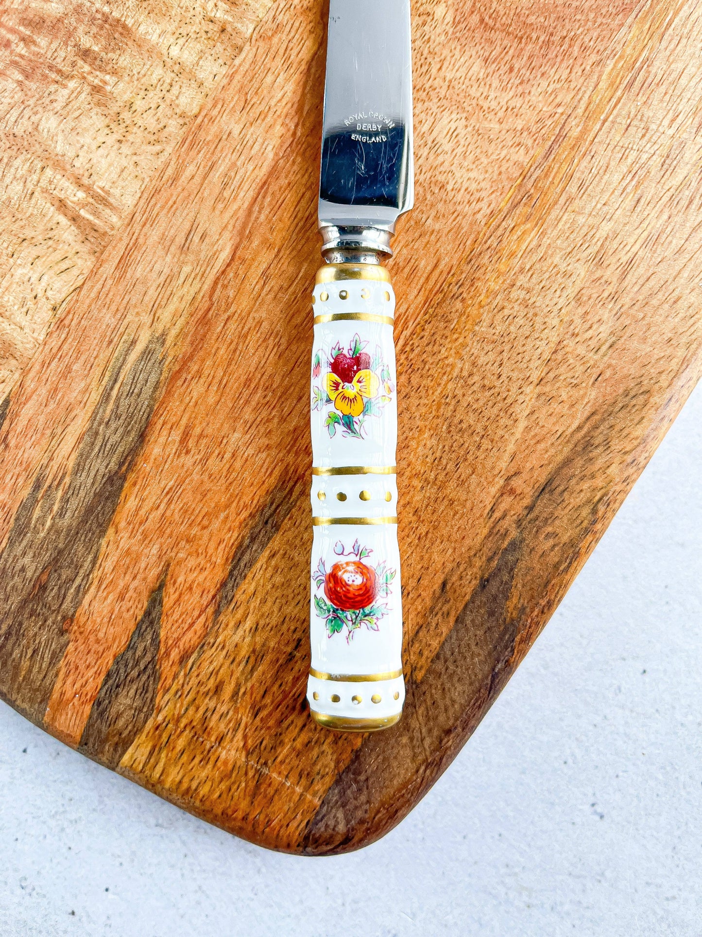 Royal Crown Derby Cheese Knife – Unnamed Collection - SOSC Home