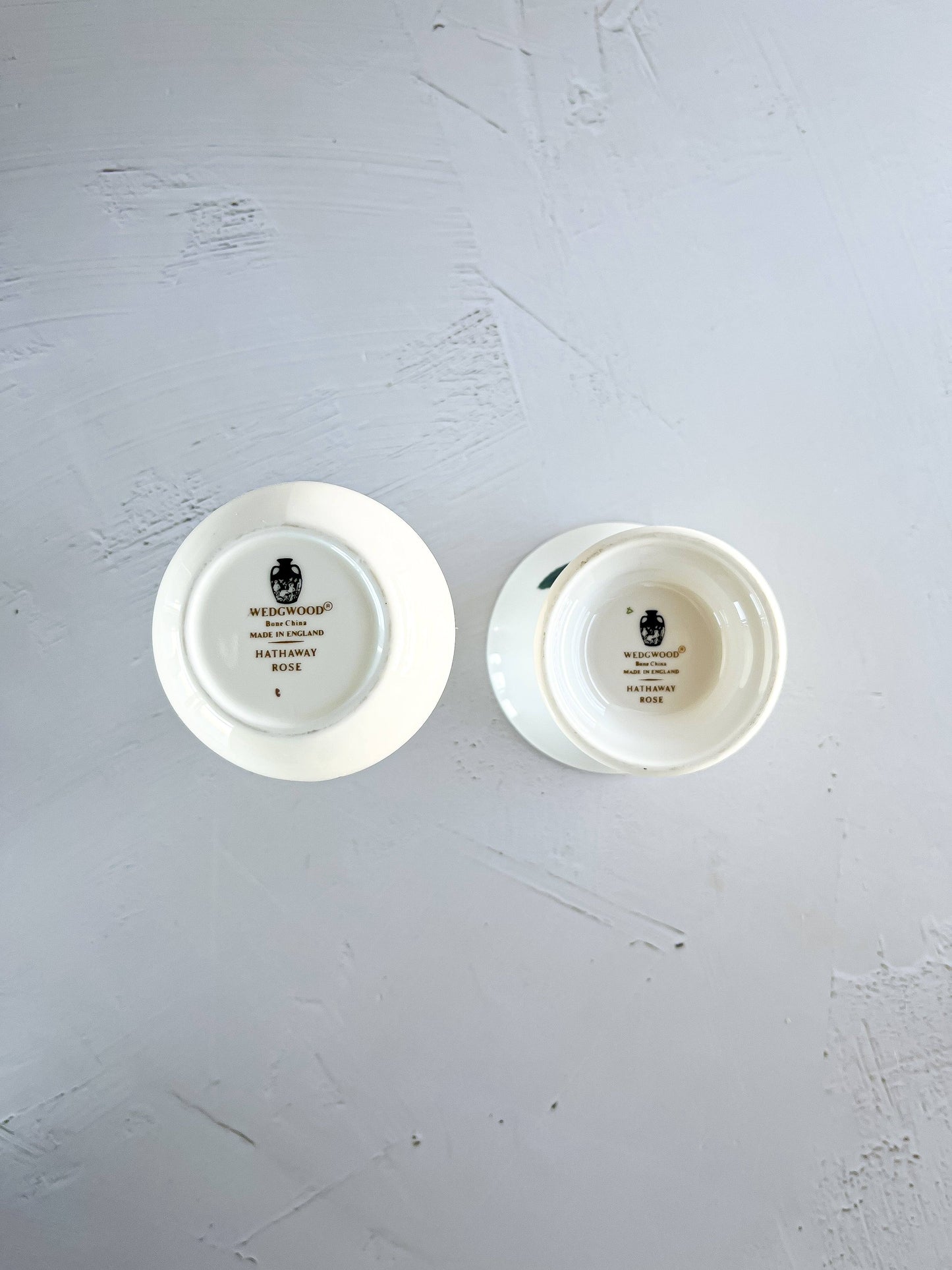 Wedgwood 18-Piece Tea Service - 'Hathaway Rose' Collection - SOSC Home