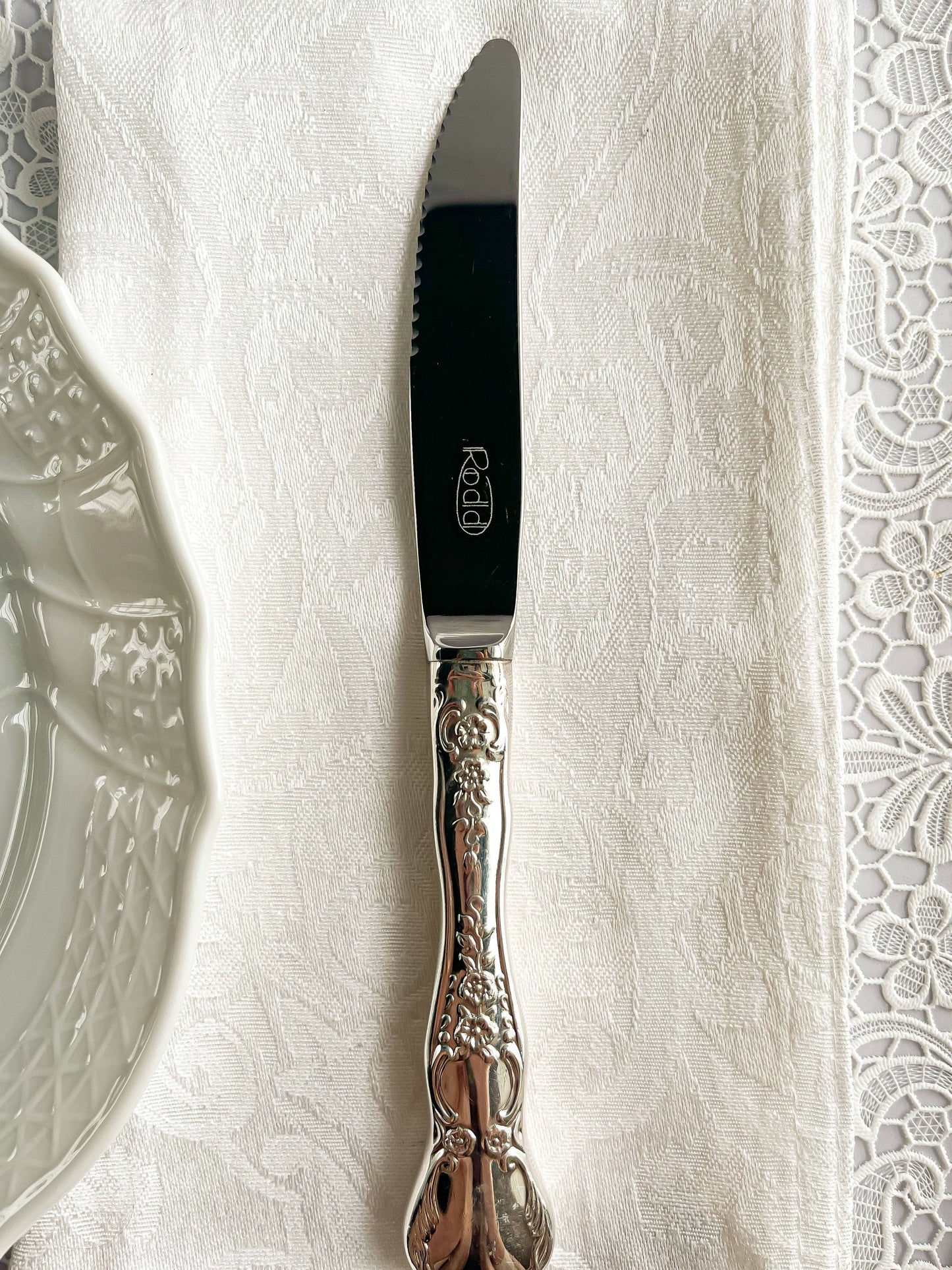 Rodd Set of 6 Luncheon Knives - 'Camille’ Pattern - SOSC Home