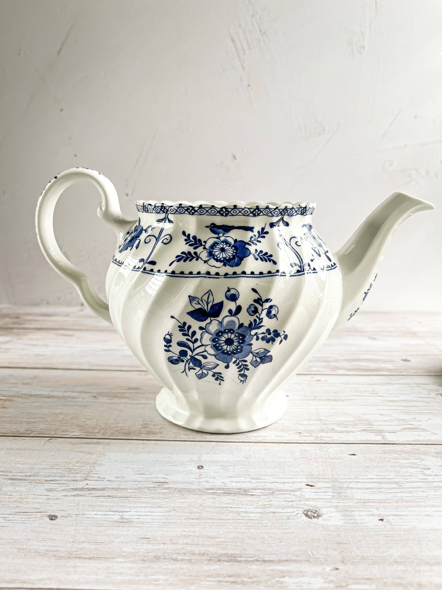 Johnson Bros Teapot - ‘Indies Blue’ Collection - SOSC Home