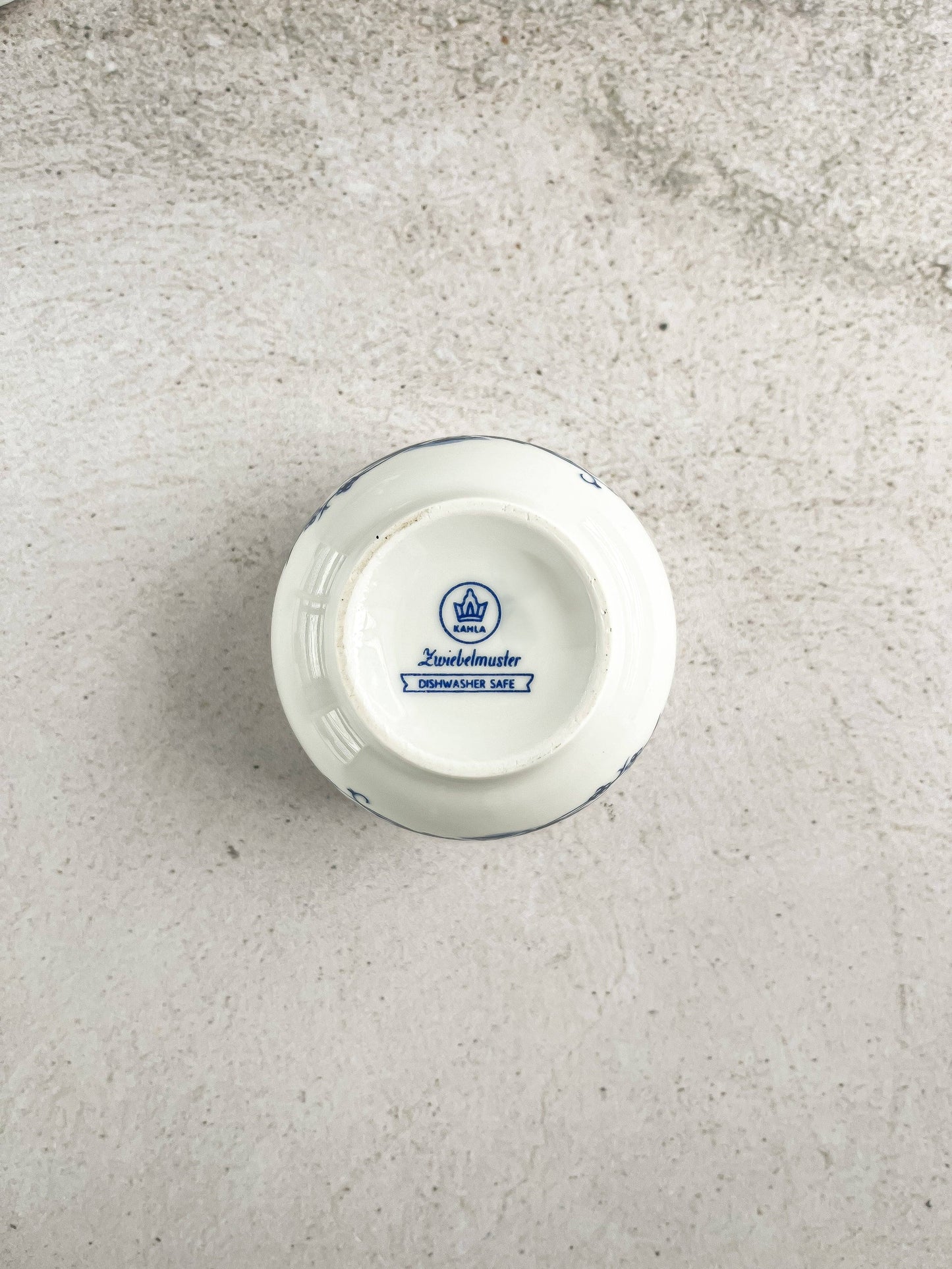 Kahla Sugar Bowl & Lid - ‘Zwiebelmuster’ (Blue Onion) Collection - SOSC Home