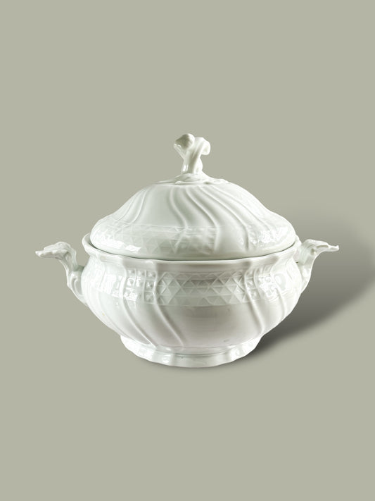 Hutschenreuther Large Round Covered Vegetable Tureen - ‘Dresden’ Collection in All White