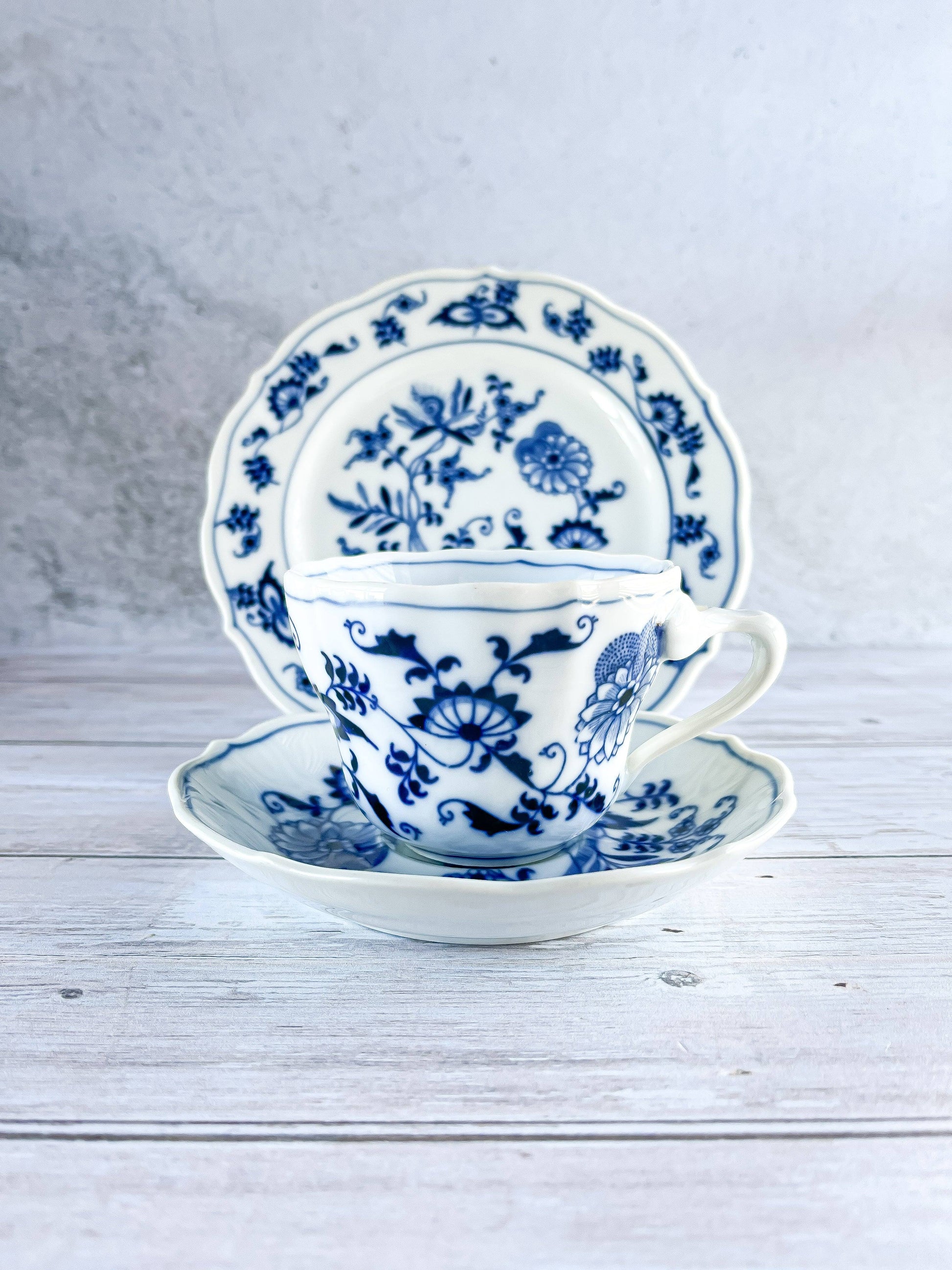 Blue Danube Set of 6 Trios - 'Blue Onion' Collection - SOSC Home