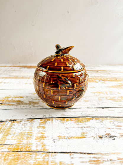 Ceramic Honey Pot - Basketweave Pattern with Bee Lid - SOSC Home