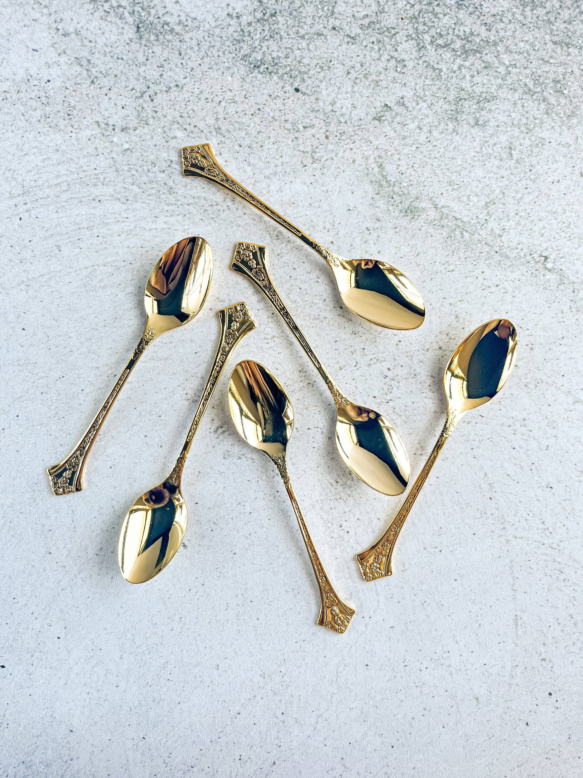 Eetrite 24 Carat Set of 6 Boxed Gold-Plated Teaspoons - ‘Fleur’ Collection - SOSC Home