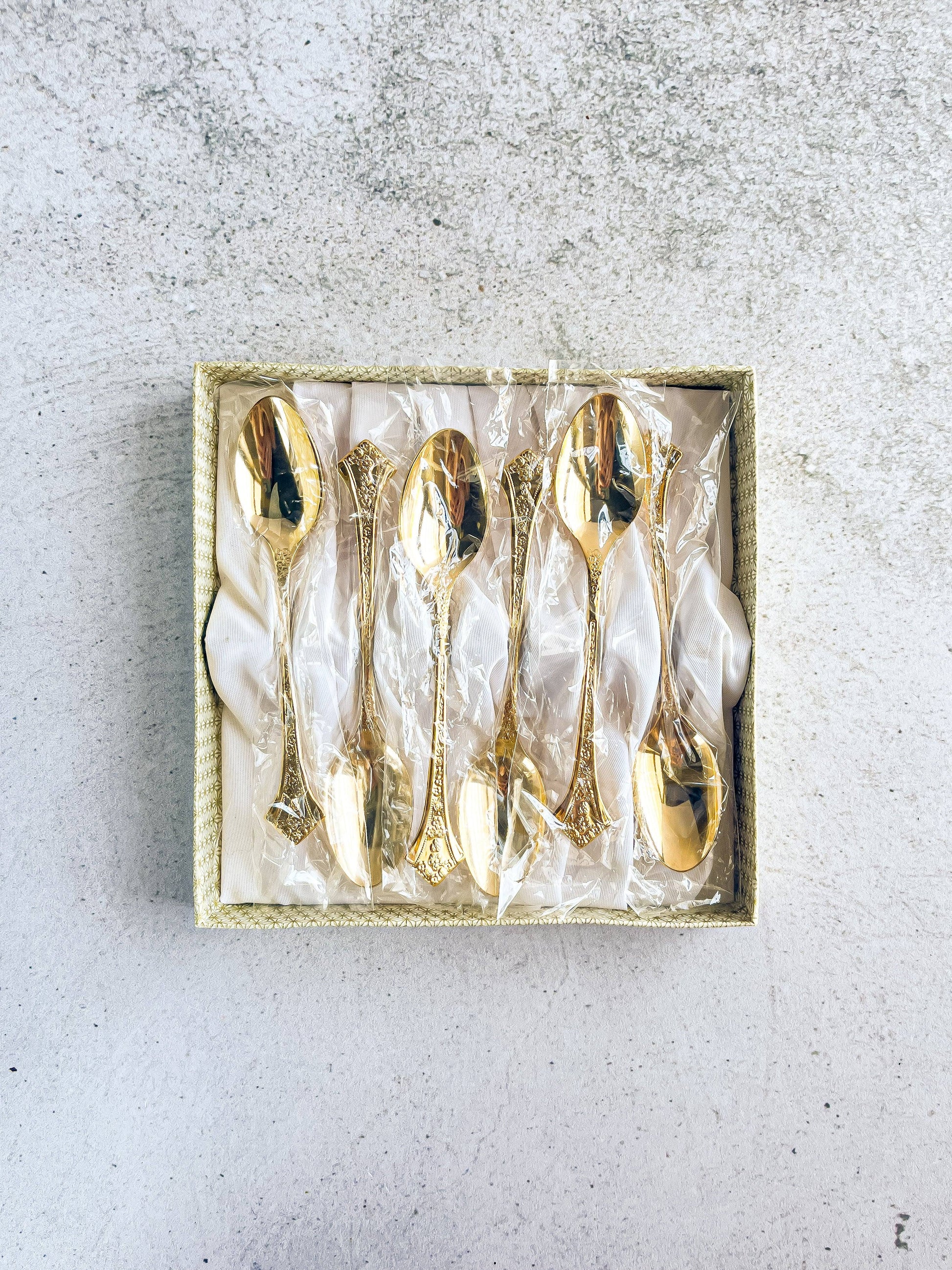 Eetrite 24 Carat Set of 6 Boxed Gold-Plated Teaspoons - ‘Fleur’ Collection - SOSC Home