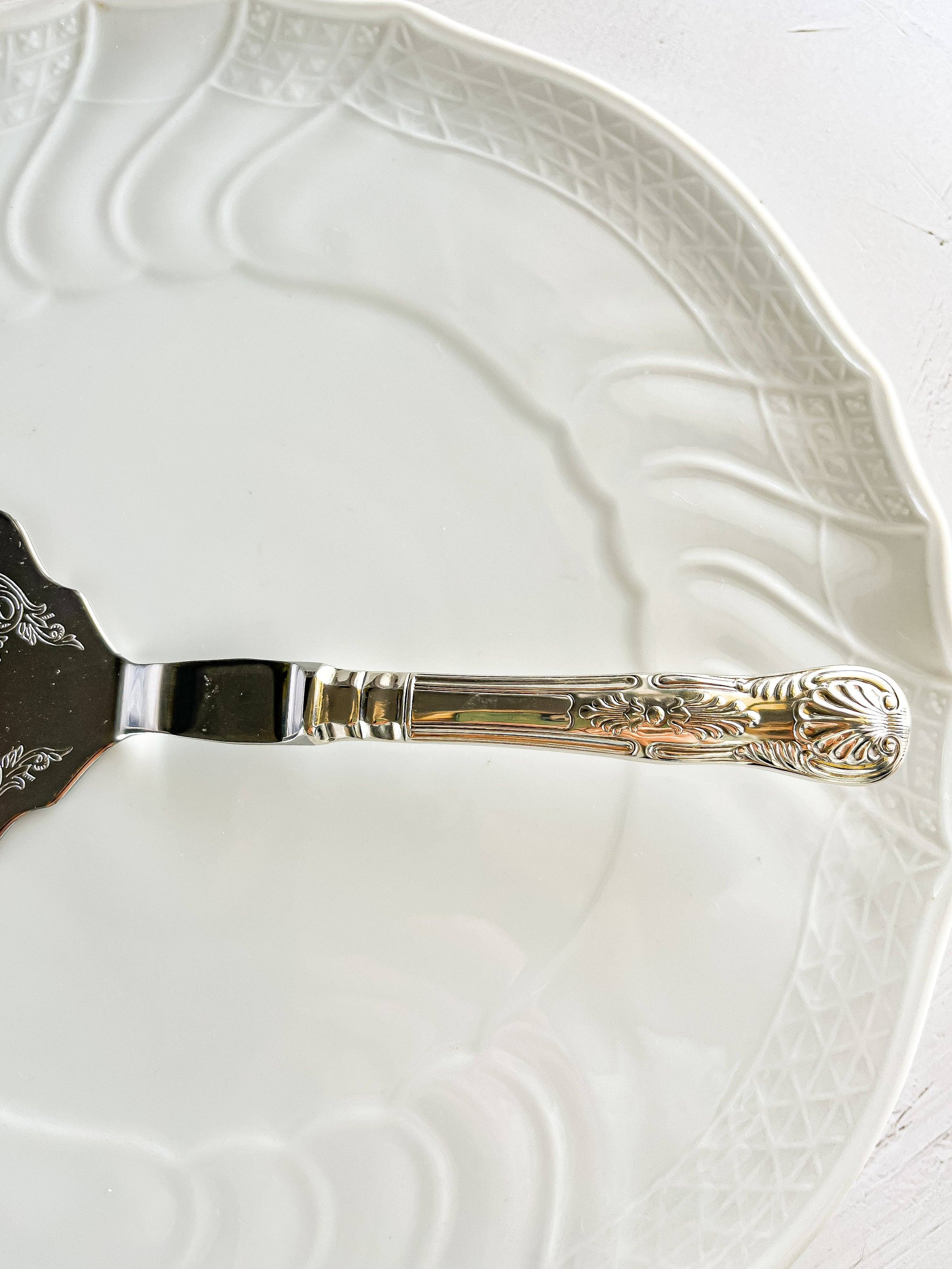 Eetrite Boxed Silver-Plated Large Cake Server - 'Kings' Pattern - SOSC Home