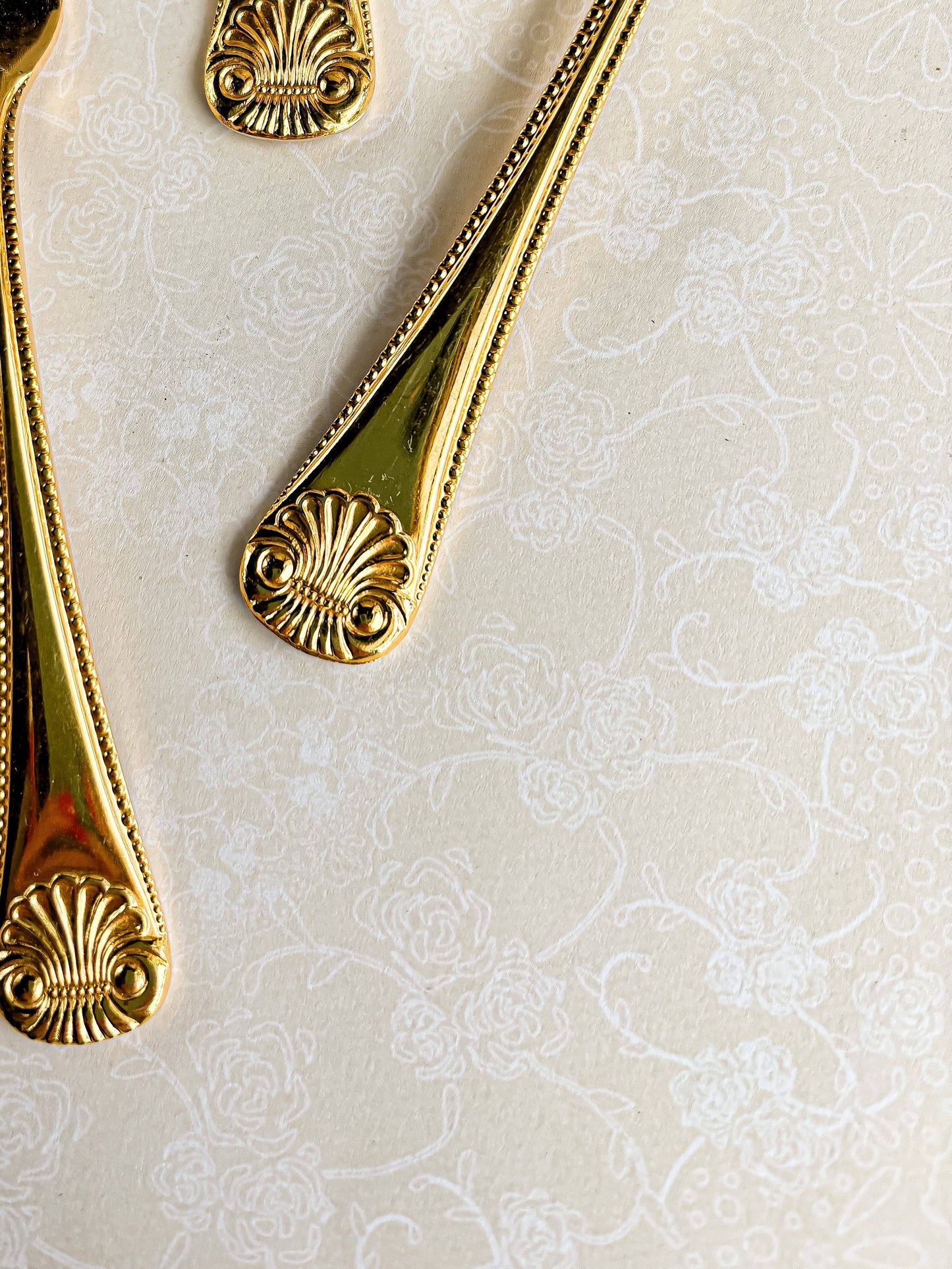 Eetrite Set of 6 Gold-Plated Cake Forks | 'Shelley' Design - SOSC Home