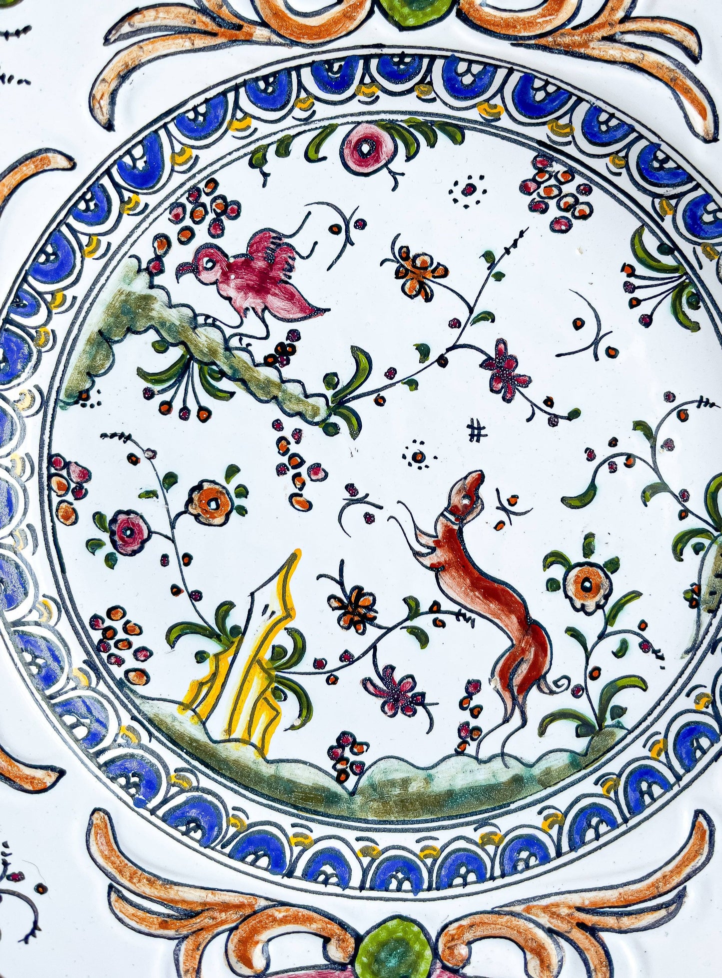 Estrela de Conimbriga Hand-Painted Decorative Plate – ‘17th Century’ Collection