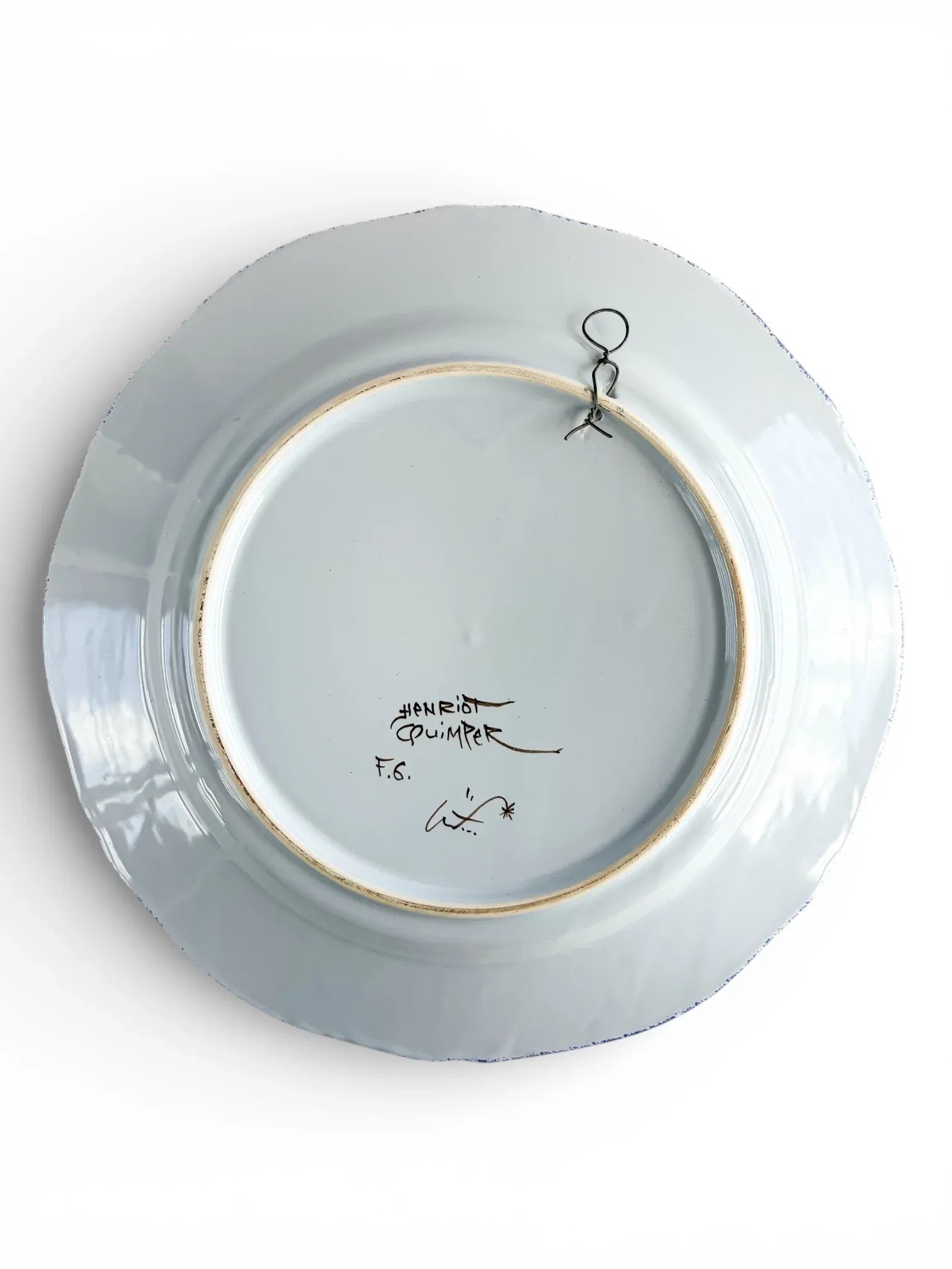 Vintage Henriot Quimper porcelain plate back with artist signatures and hanging wire