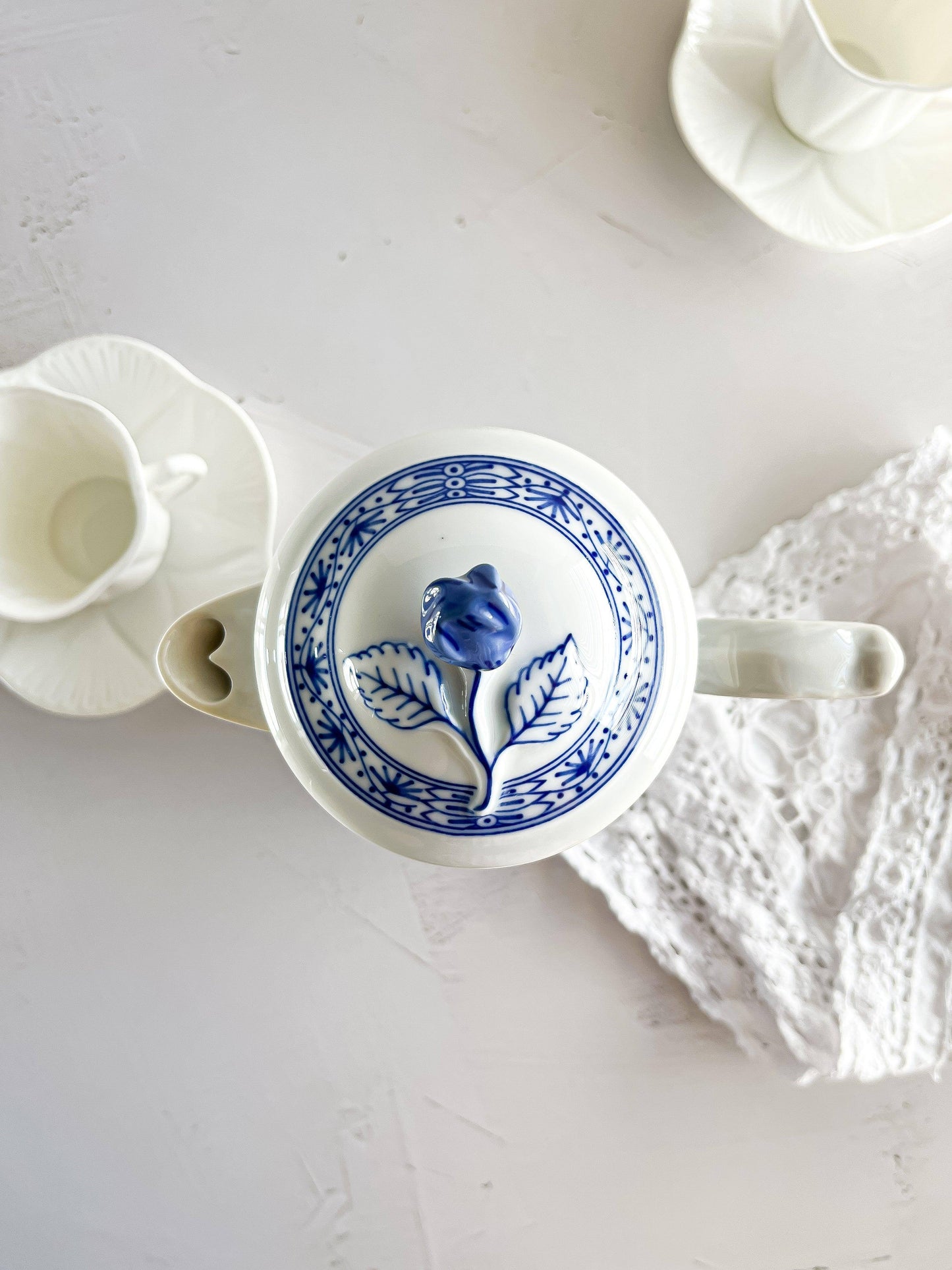 Hutschenreuther Large Coffee Pot - Blue Onion (Blau Zwiebelmuster) Design - SOSC Home
