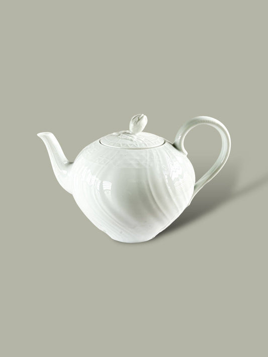 Hutschenreuther Teapot - ‘Dresden’ Collection in All White - SOSC Home