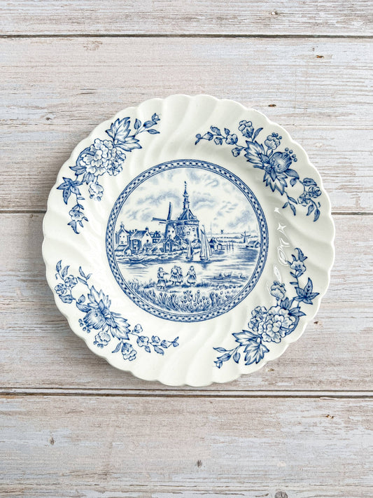 Johnson Bros Bread and Butter Plate - ‘Tulip Time’ in Blue Collection - SOSC Home