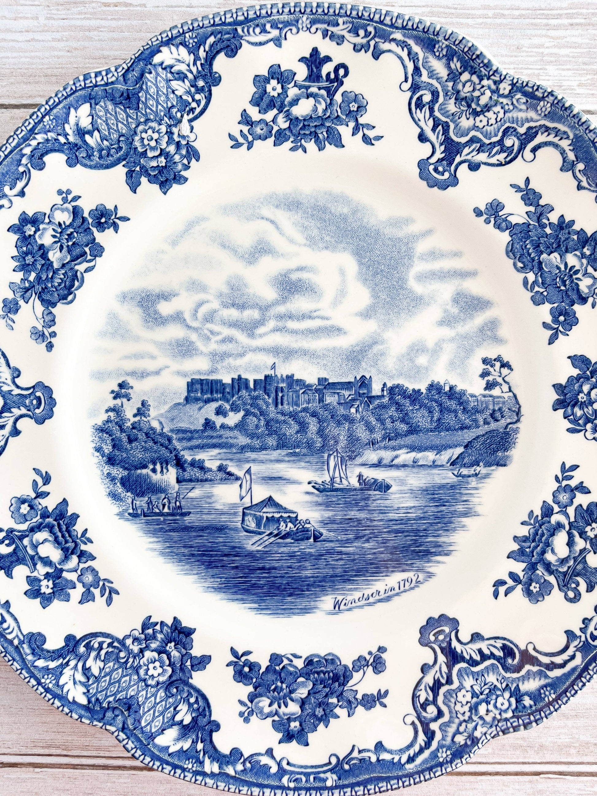 Johnson Bros Old Britain Castles Luncheon Plate 'Windsor in 1792