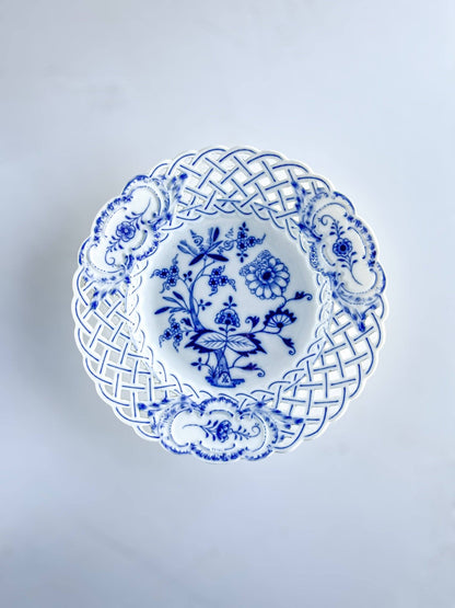 Meissen Salad Plate – 'Blue Onion' (Pierced) Collection - SOSC Home