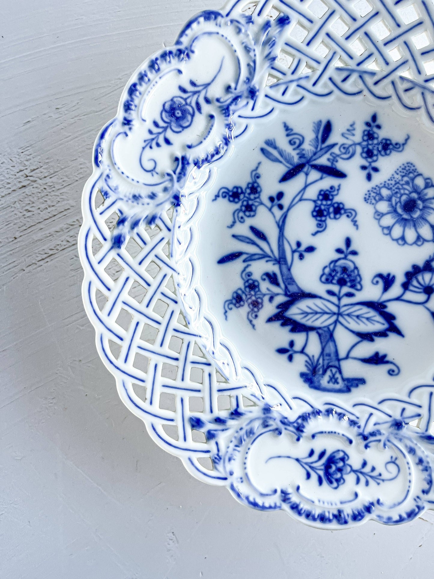 Meissen Salad Plate – 'Blue Onion' (Pierced) Collection - SOSC Home