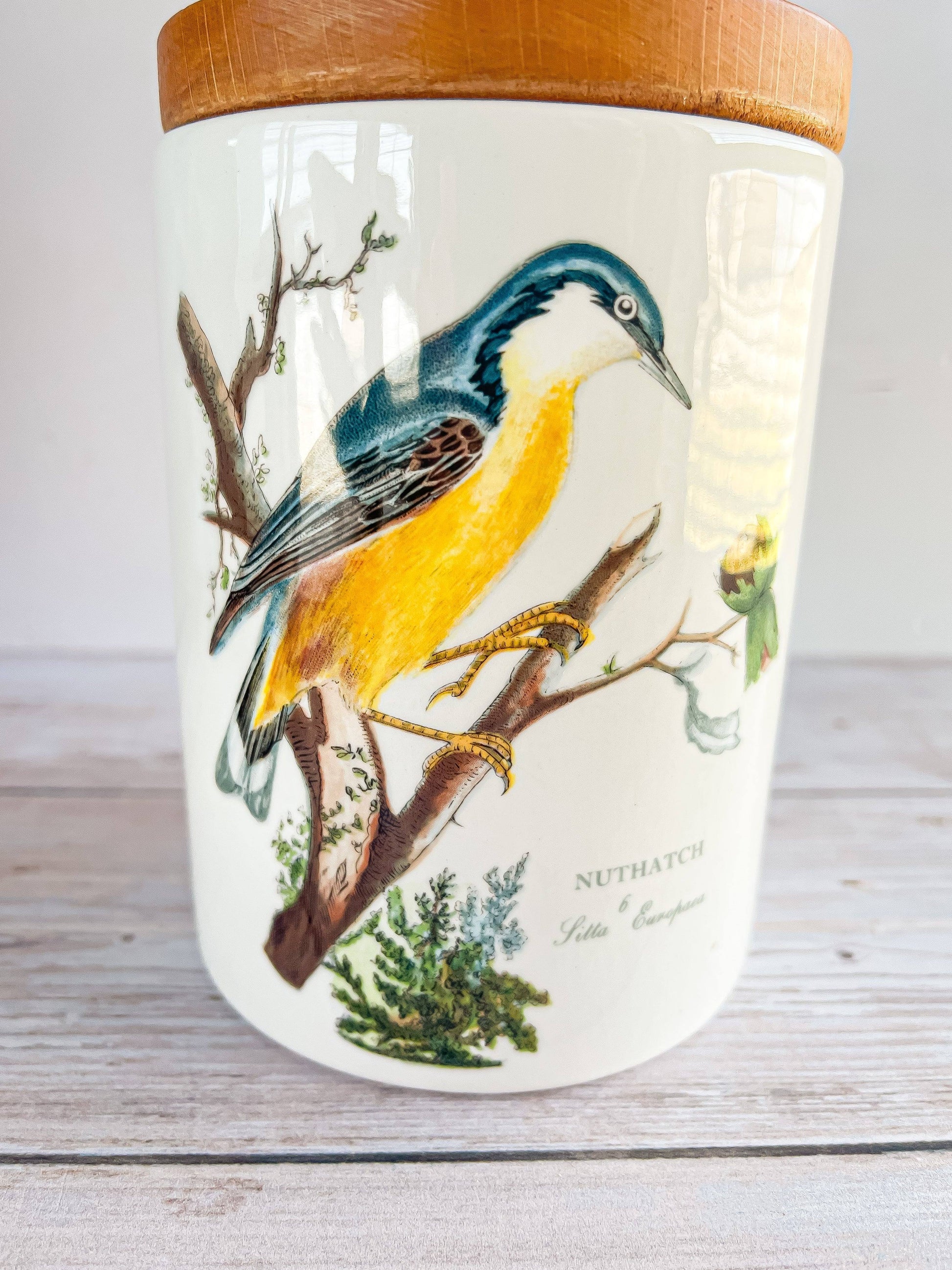 Portmeirion Birds of Britain Medium Storage Jar & Lid – 'Nuthatch' Design - SOSC Home