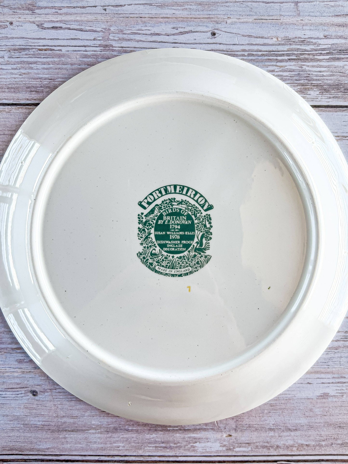 Portmeirion Birds of Britain Salad Plate - 'Rose Coloured Starling' Design (Green Band On Rim) - SOSC Home