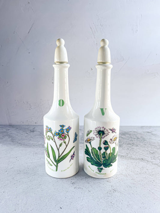 Portmeirion Botanic Garden Oil and Vinegar Set - 'Forget-Me-Not' & 'Daisy' Design - SOSC Home