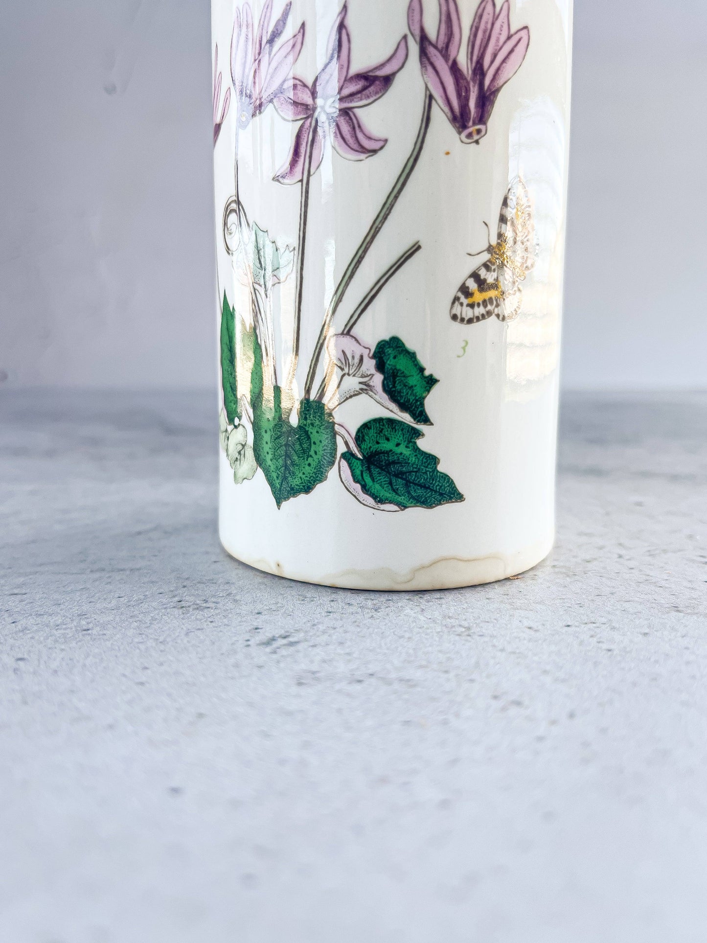 Portmeirion Botanic Garden Oil or Vinegar Cruet - 'Cyclamen' Design - SOSC Home