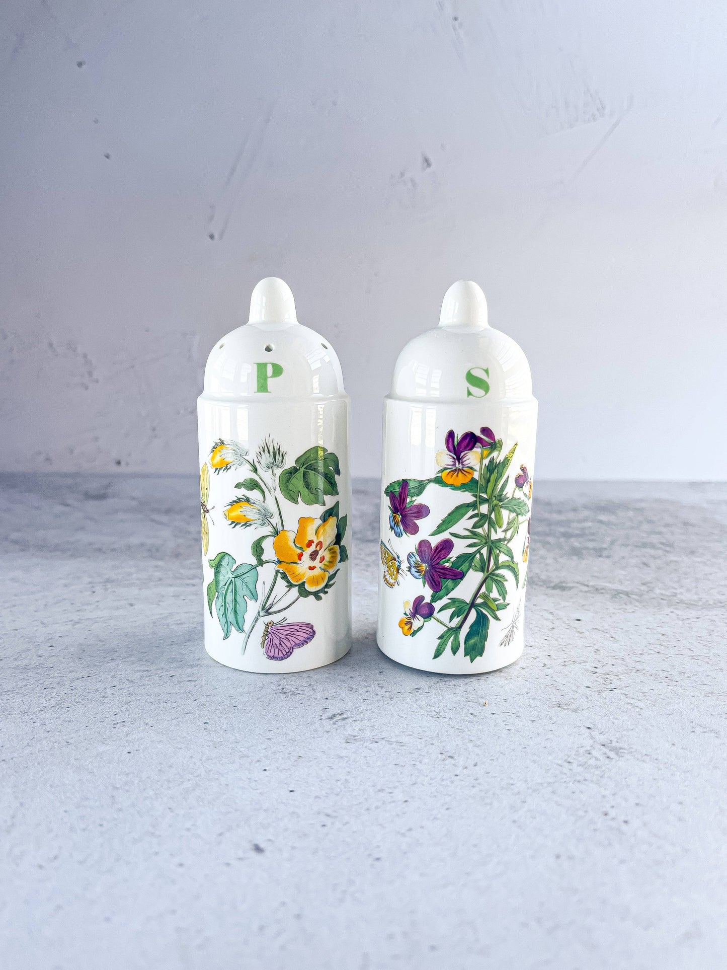 Portmeirion Botanic Garden Salt and Pepper Shaker Set - Heartsease & Cotton Flower Designs - SOSC Home