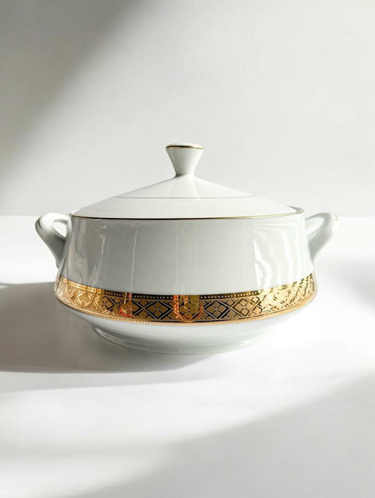 Presidential Collection Round Covered Vegetable Dish - 'Reflections in Gold' Collection - SOSC Home