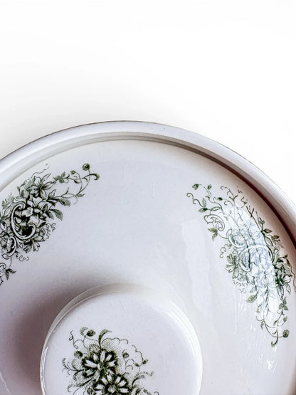 Close-up of a Grön Anna tureen lid featuring fine vintage crazing (hairline glaze marks), characteristic of older flintware ceramics.