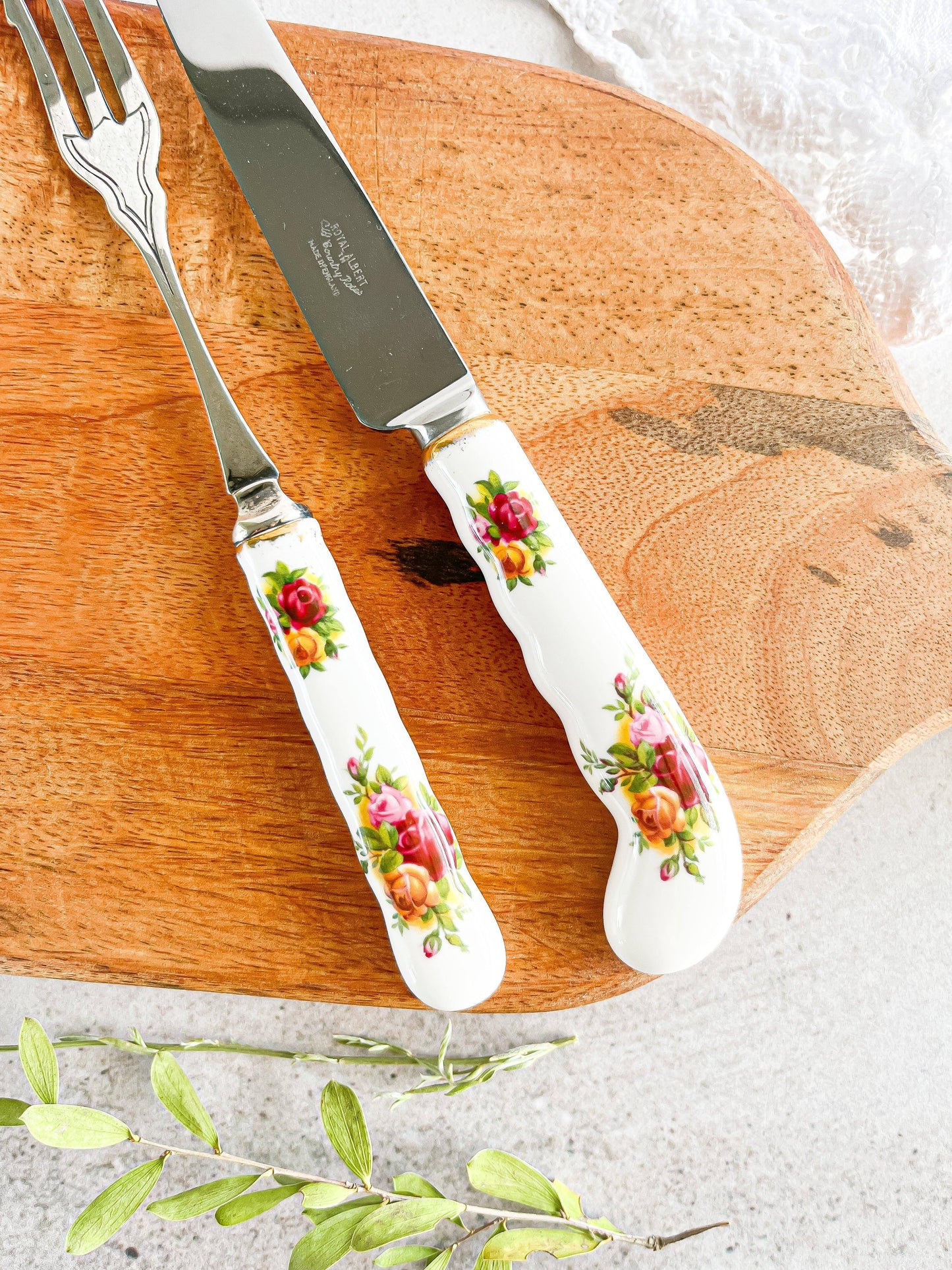 Royal Albert Cheese Knife & Pickle Fork Set - Old Country Roses - SOSC Home