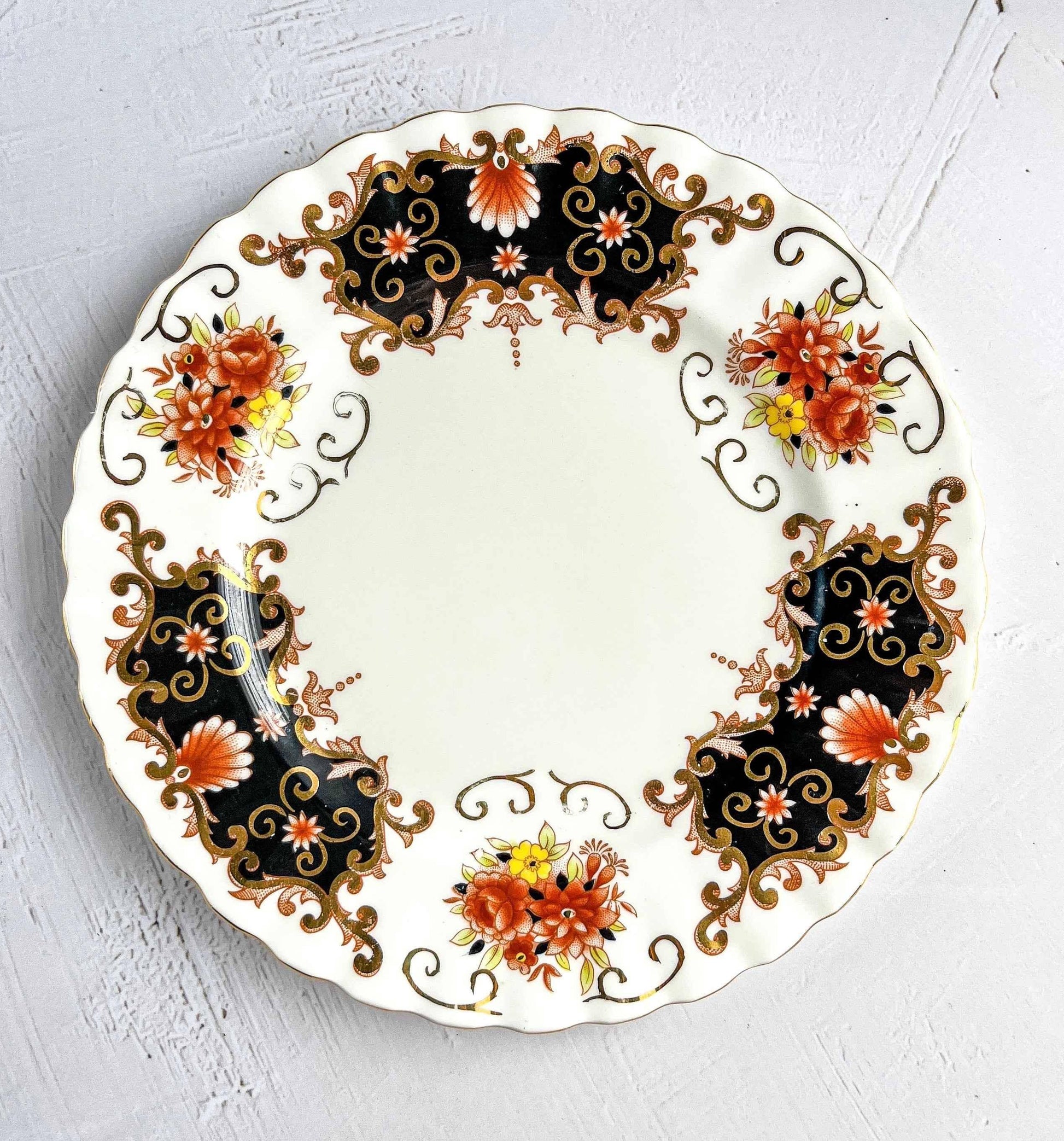 Royal Albert Dessert Plate - Heirloom - SOSC Home