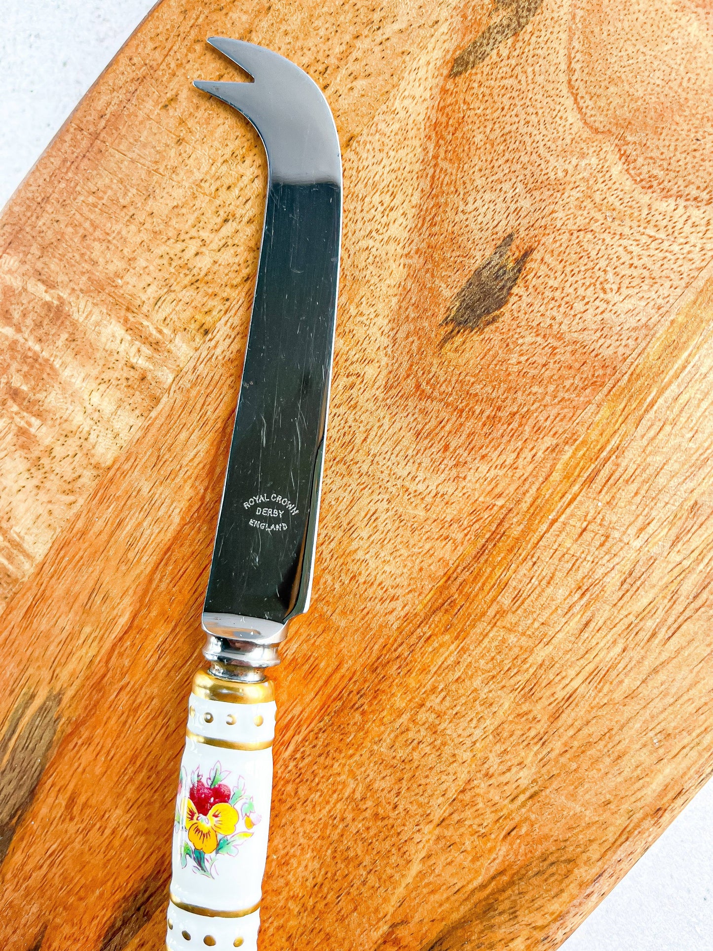 Royal Crown Derby Cheese Knife – Unnamed Collection