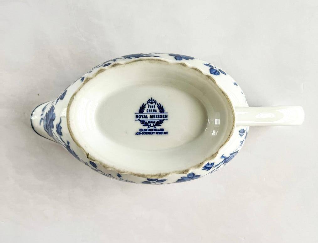 Royal Meissen Gravy Boat - Blue Onion - SOSC Home