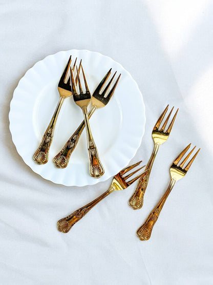 Set of 6 Boxed Gold-Plated Cake Forks - 'Kings' Pattern - SOSC Home