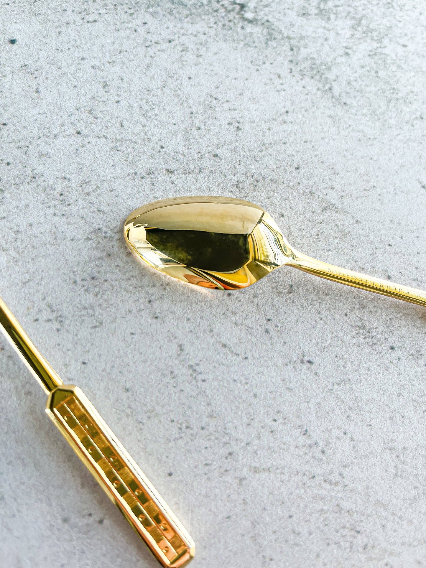 Set of 6 Gold-Plated Teaspoons - Geometric Handle Design - SOSC Home