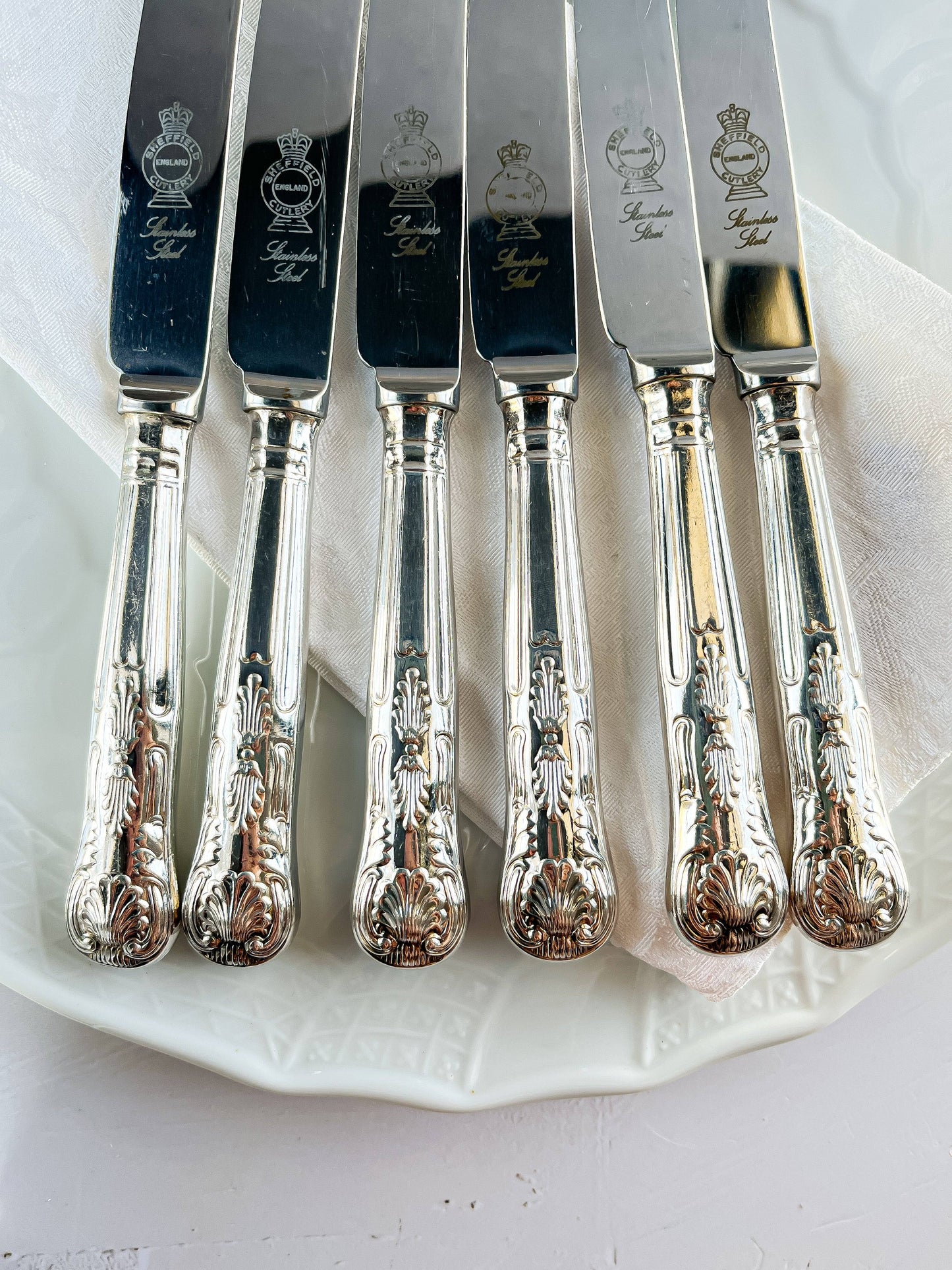 Sheffield Cutlery Co. Set of 6 Dinner Knives - ‘Kings’ Pattern - SOSC Home