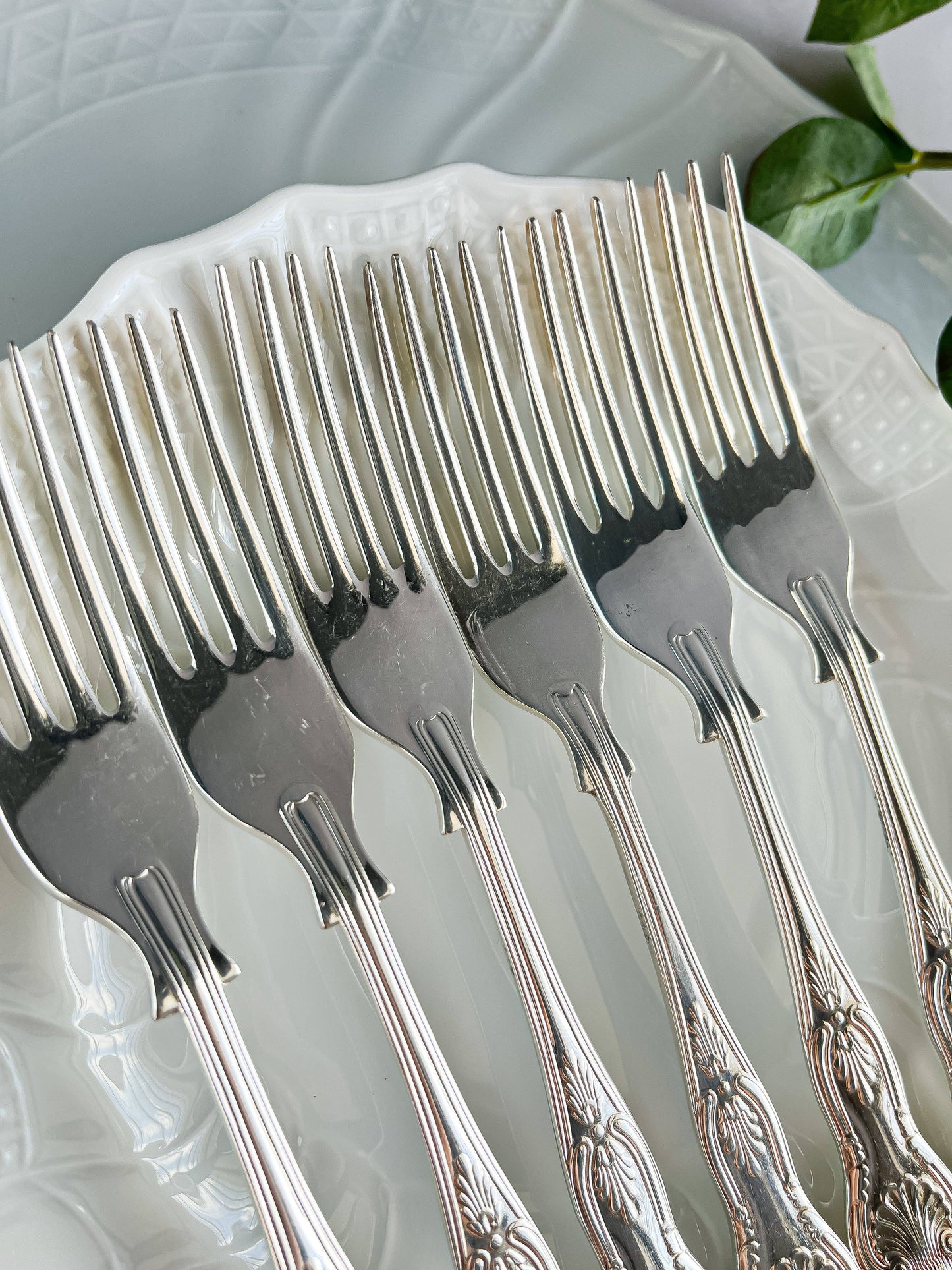 Sheffield Cutlery Co. Set of 6 Luncheon Forks - ‘Kings’ Pattern - SOSC Home