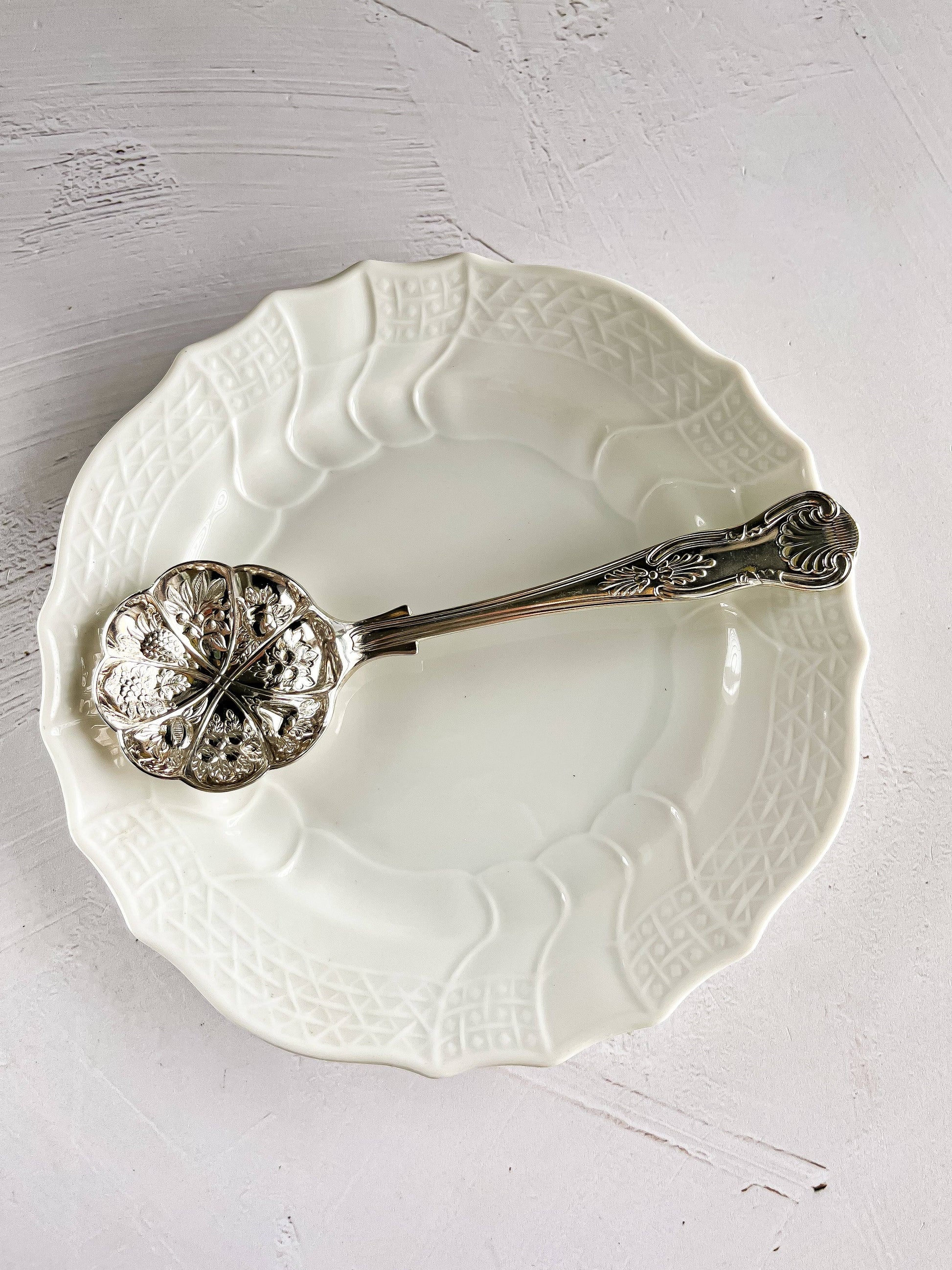 Sheffield Silver-Plated Embossed Bon Bon Spoon - 'Kings' Pattern - SOSC Home