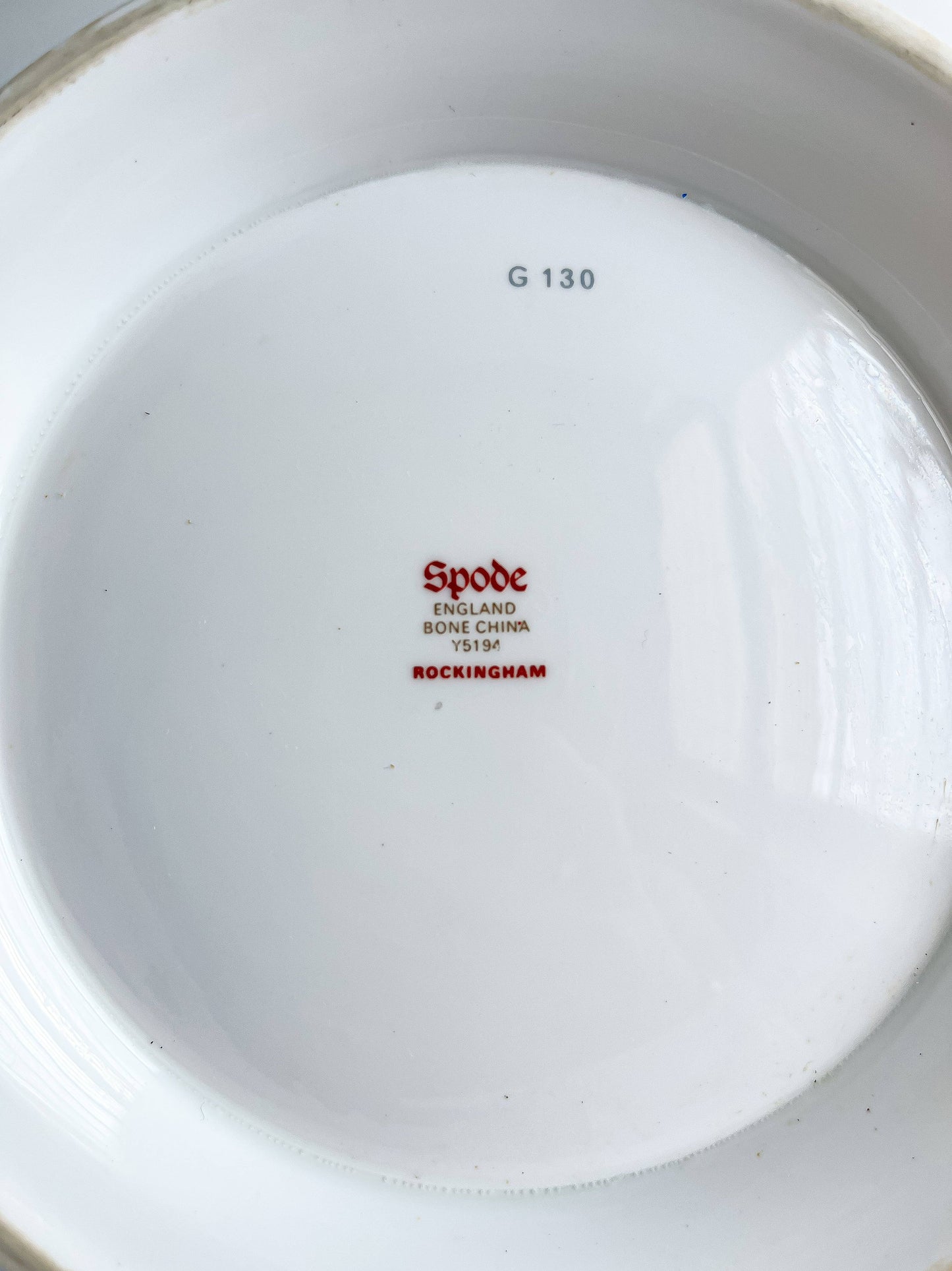 Bottom of Spode Rockingham bone china plate marked G 130, England, Y5194