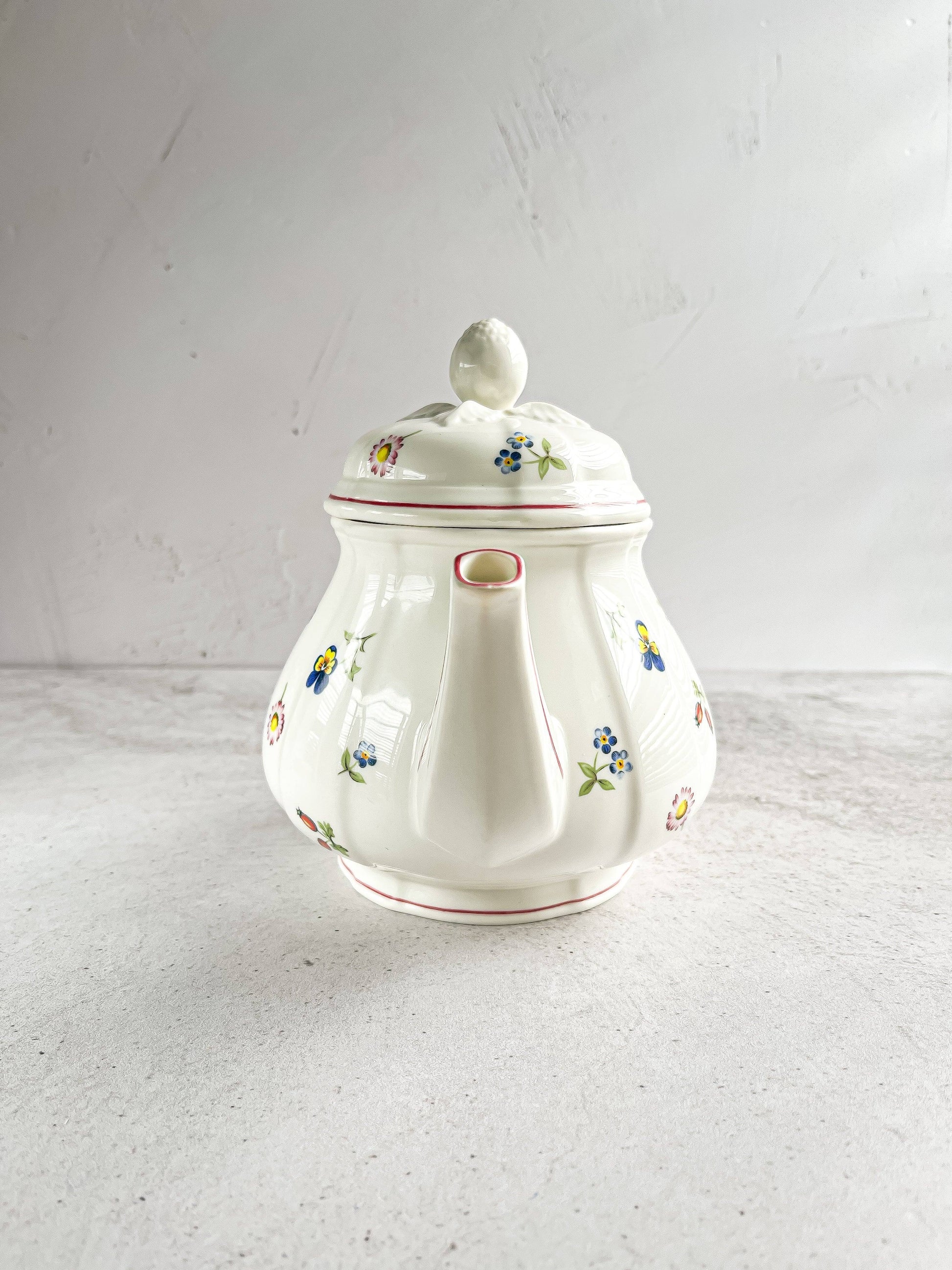 Villeroy & Boch 1L Teapot – ‘Petite Fleur’ Collection - SOSC Home