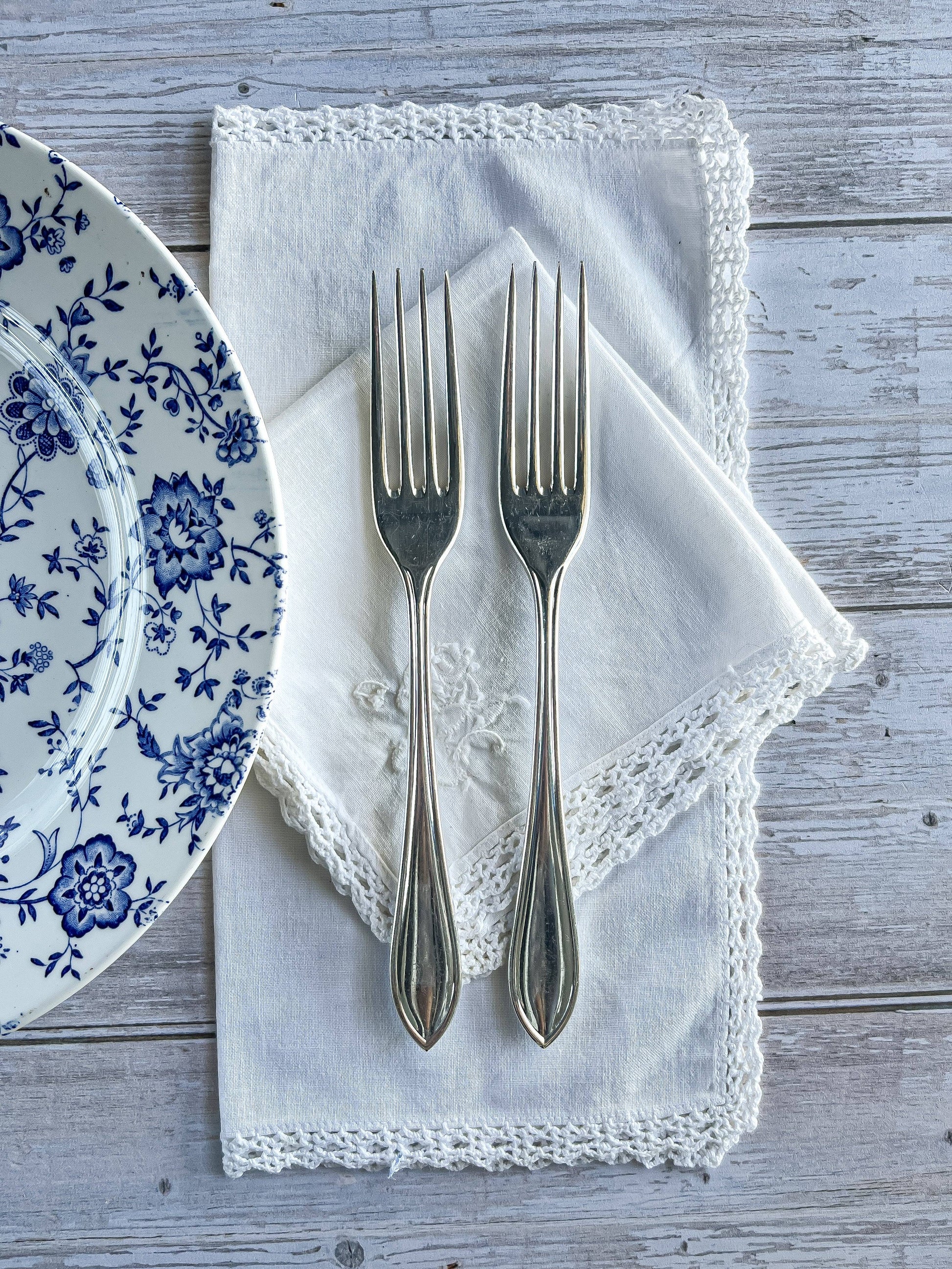 Viners of Sheffield Dinner Fork - Outlined Pattern - SOSC Home