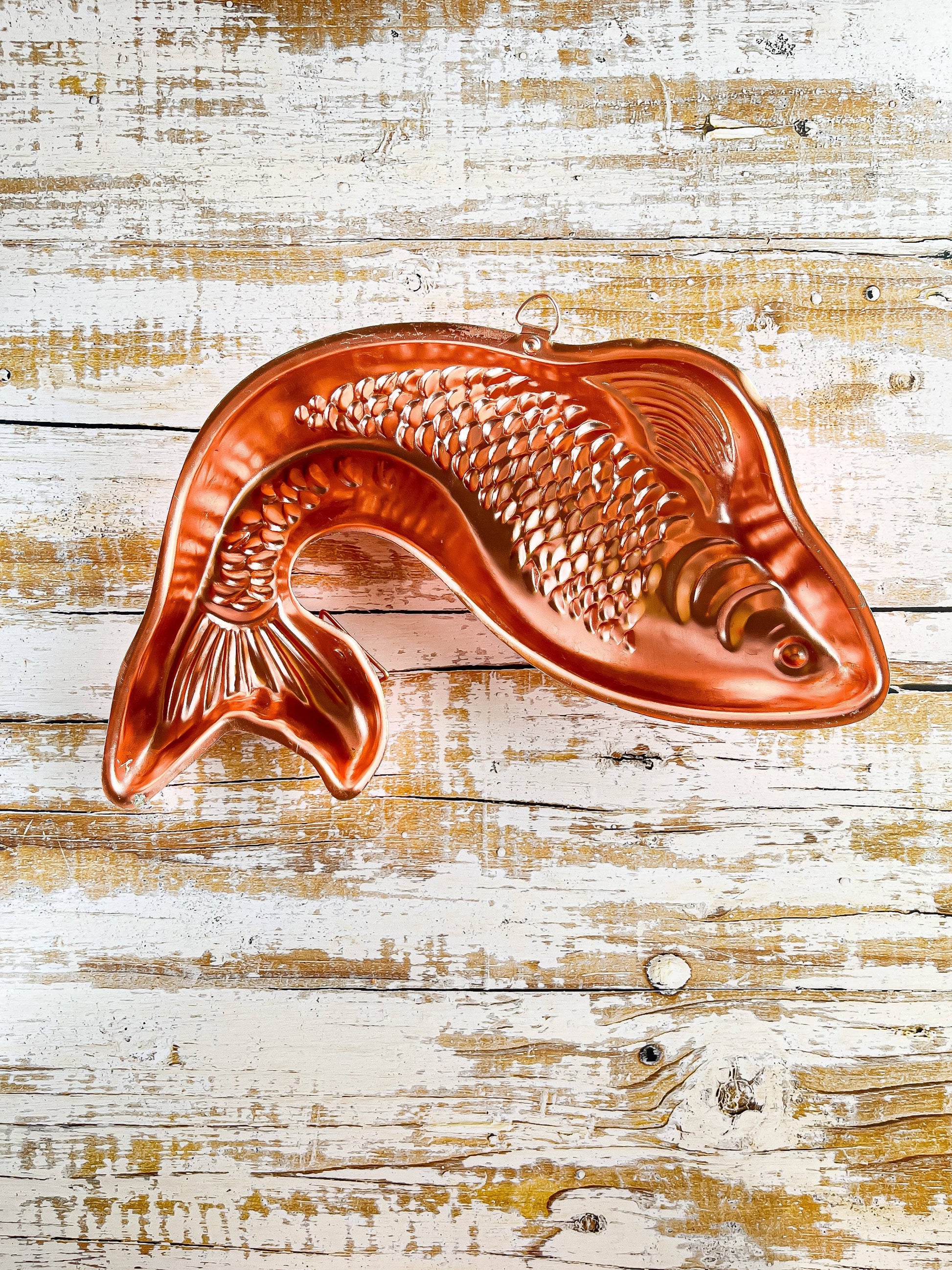 Vintage Fish-Shaped Kitchen Mould - SOSC Home