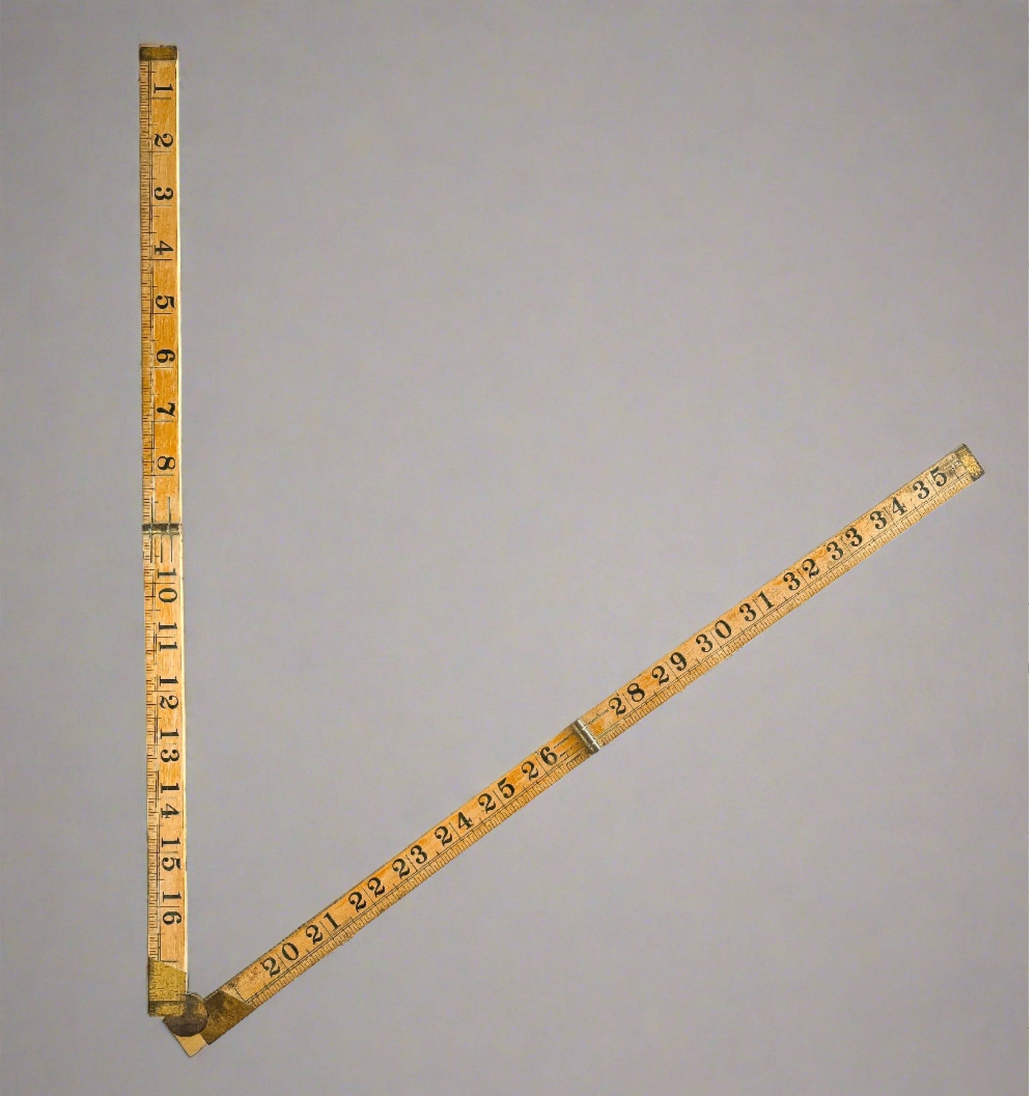 Vintage Folding Carpenter's Ruler - Articulated Design for Precision Measurement - SOSC Home