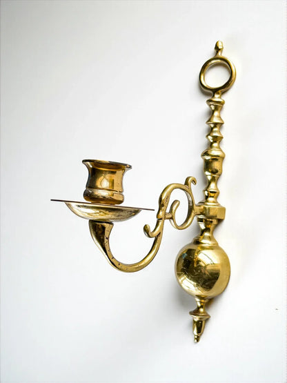Vintage Solid Brass Wall Sconce with Swan Motif - SOSC Home
