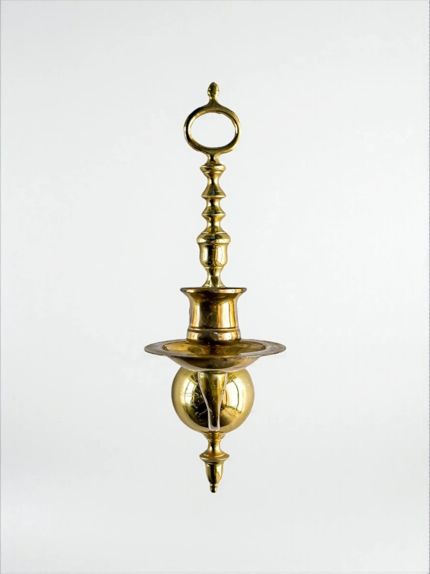 Vintage Solid Brass Wall Sconce with Swan Motif - SOSC Home