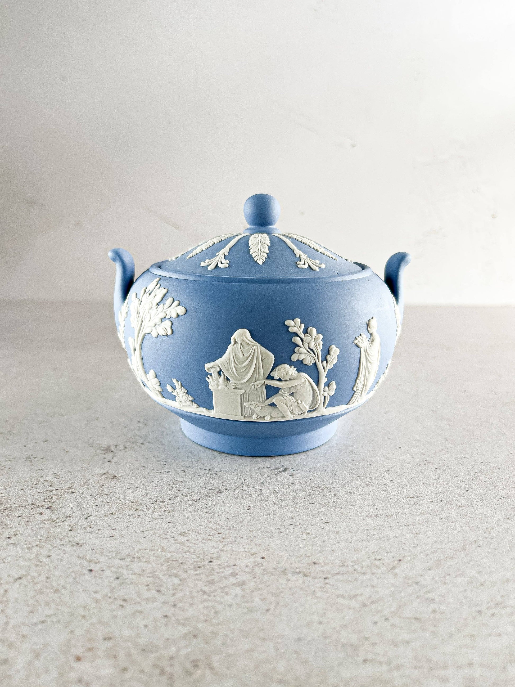 Wedgwood Jasperware Pale Blue Sugar Bowl & Lid with Glazed Interior - SOSC Home