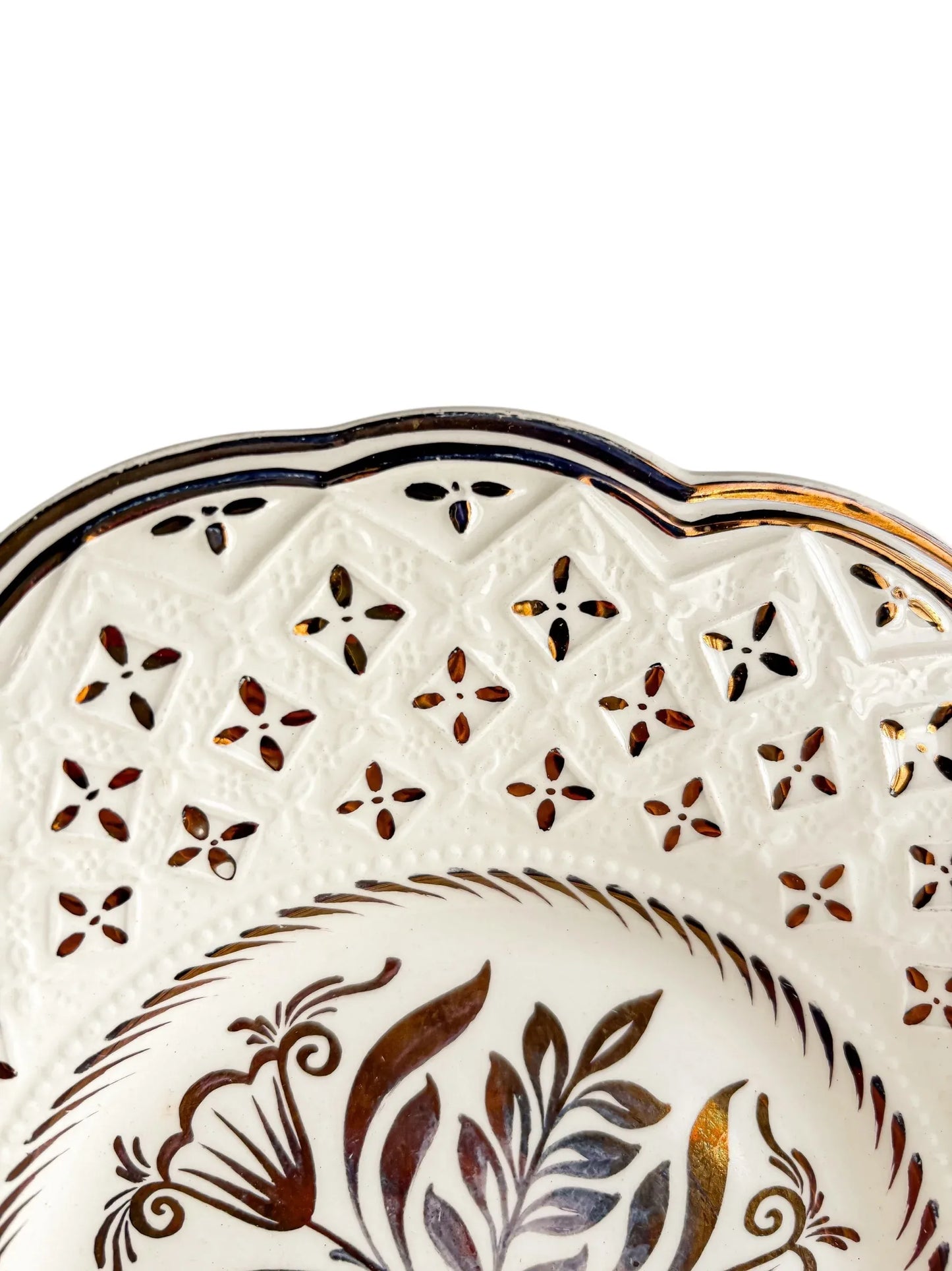 Wedgwood Queen’s Ware Salad/Dessert Plate | Pattern E5522 - SOSC Home