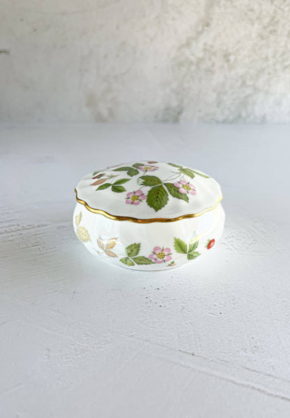Wedgwood 'Wild Strawberry' Collection: Medium Dome Clock, Round Box & Lid, Oval Box & Lid - SOSC Home